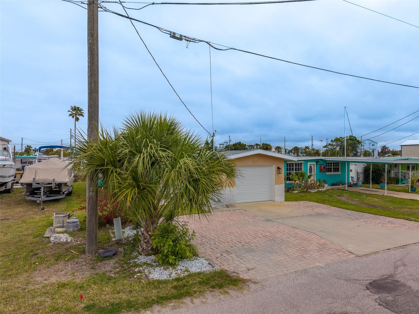 HUDSON BEACH ESTATES - Residential