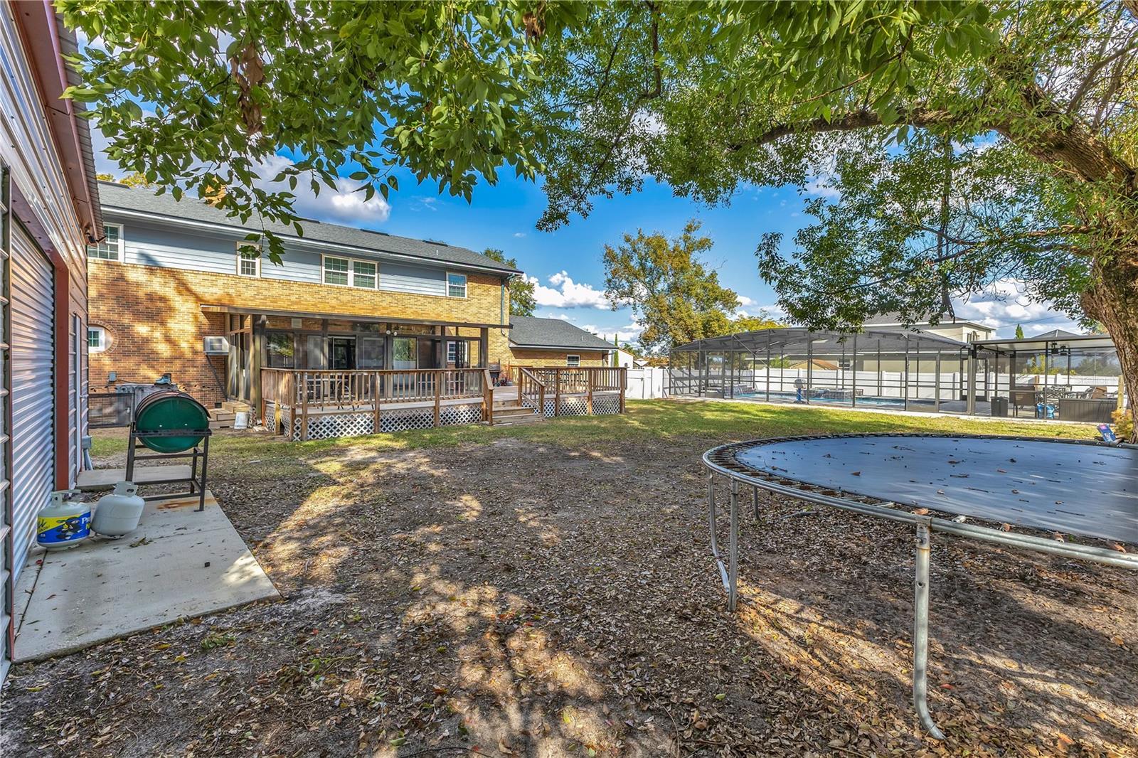 FAIRLINGTON - Residential