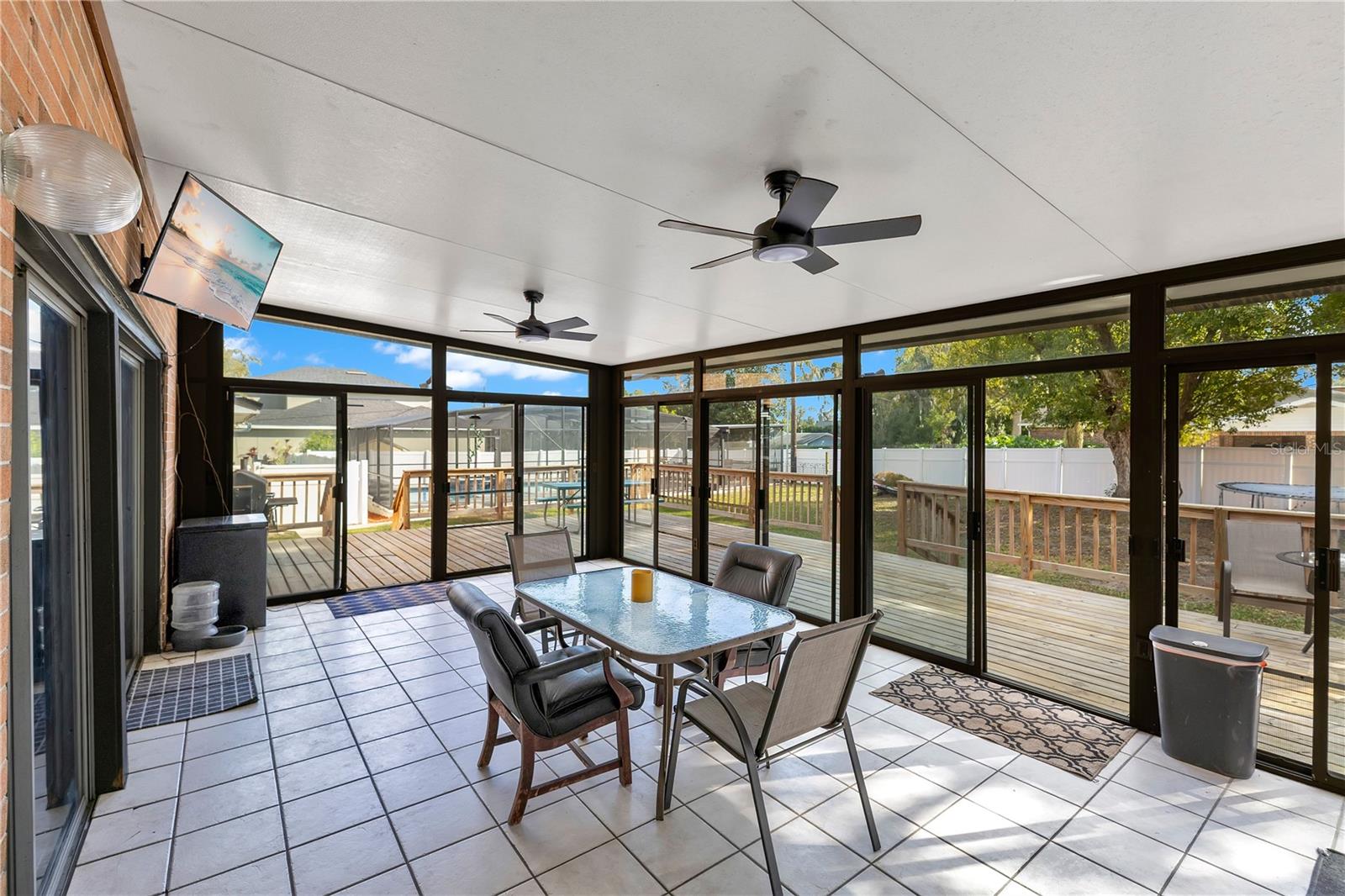 FAIRLINGTON - Residential