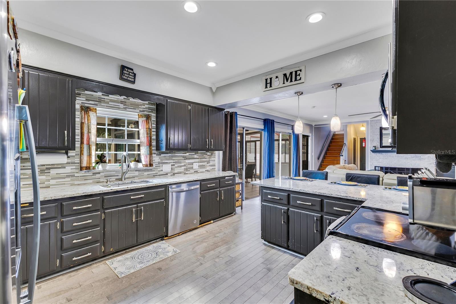 FAIRLINGTON - Residential