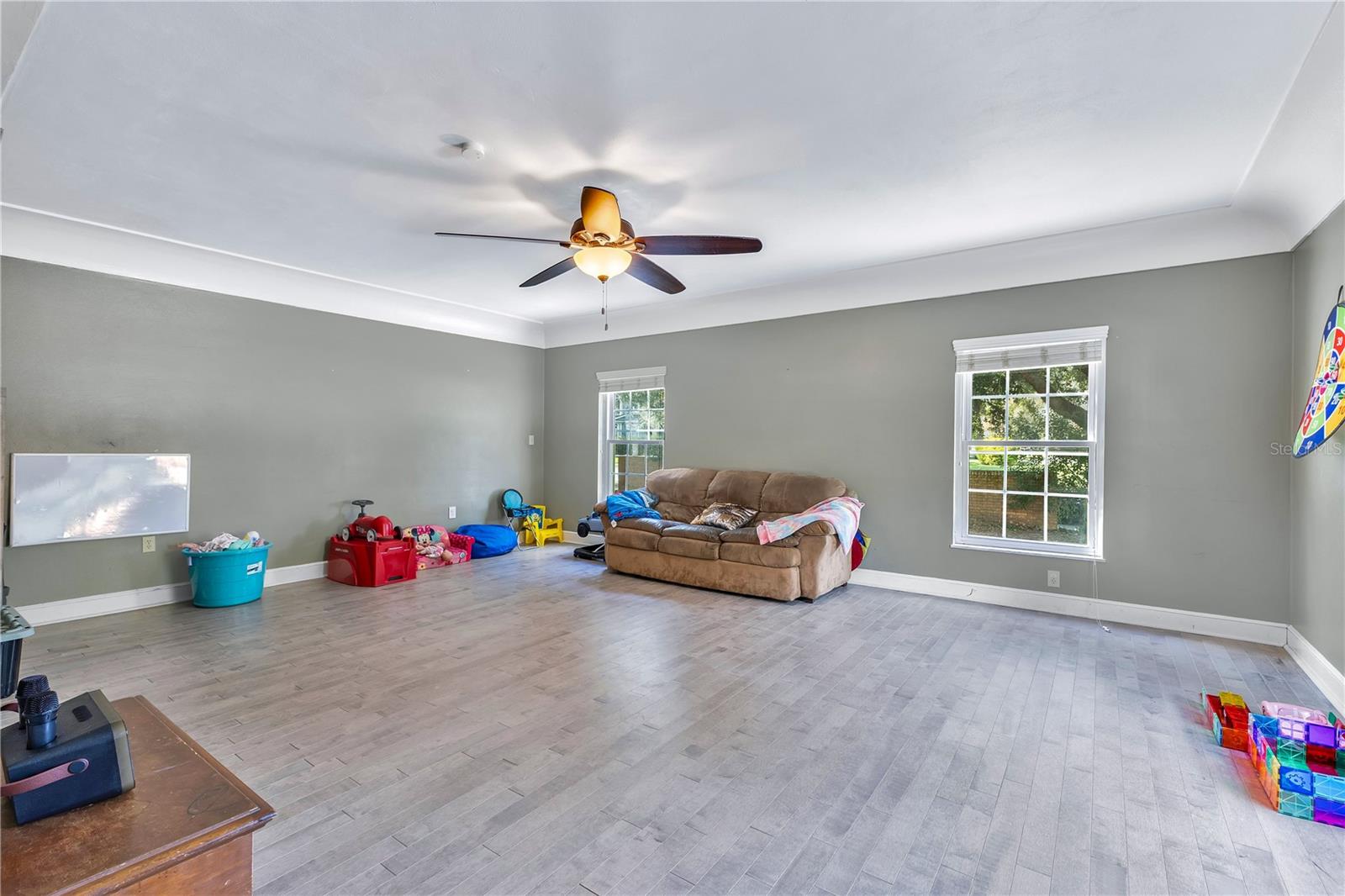 FAIRLINGTON - Residential