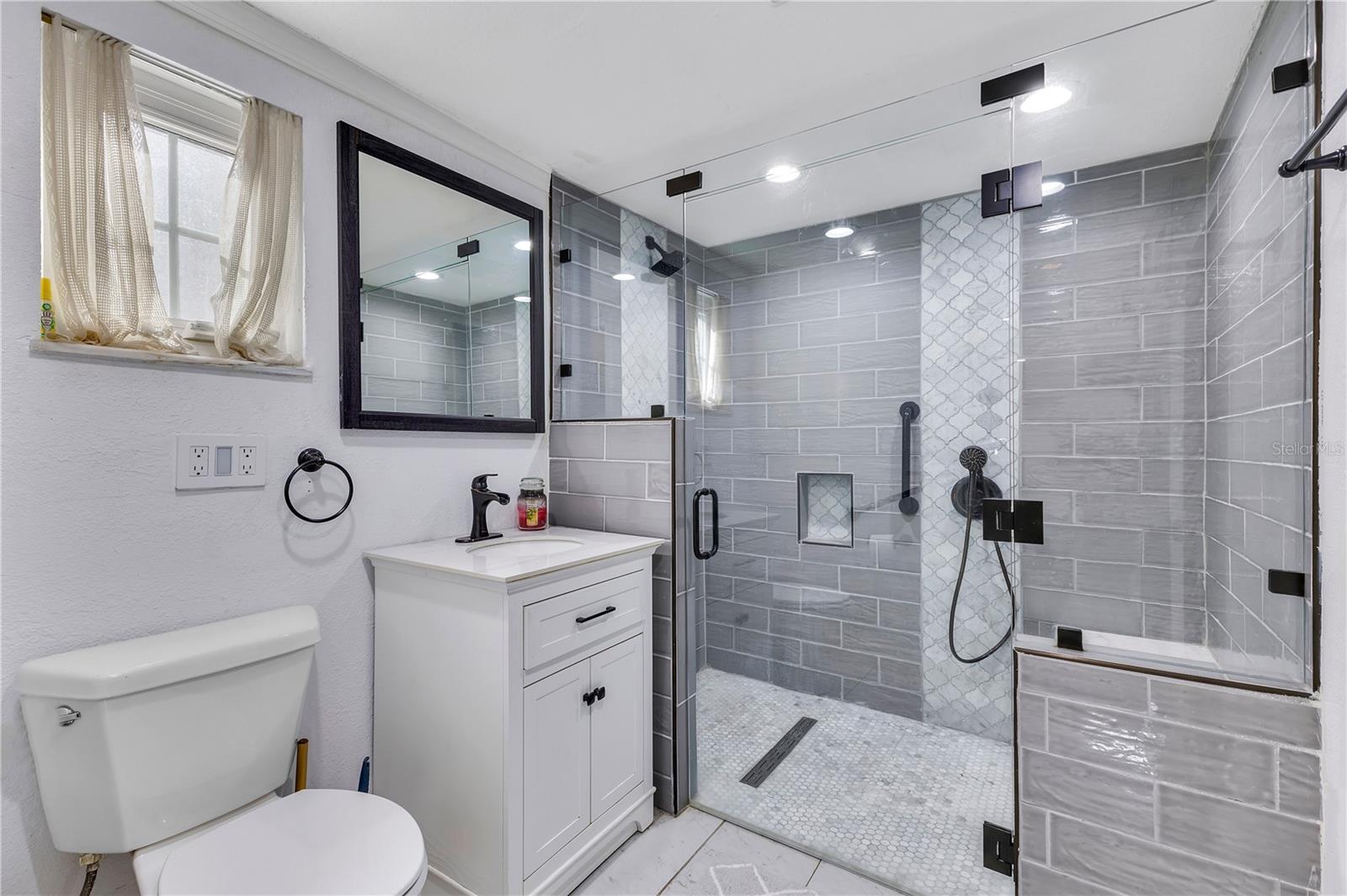 FAIRLINGTON - Residential