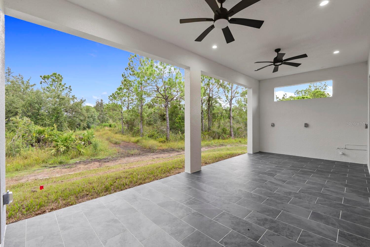 GOLDEN GATE ESTATE UNIT 40 - Residential