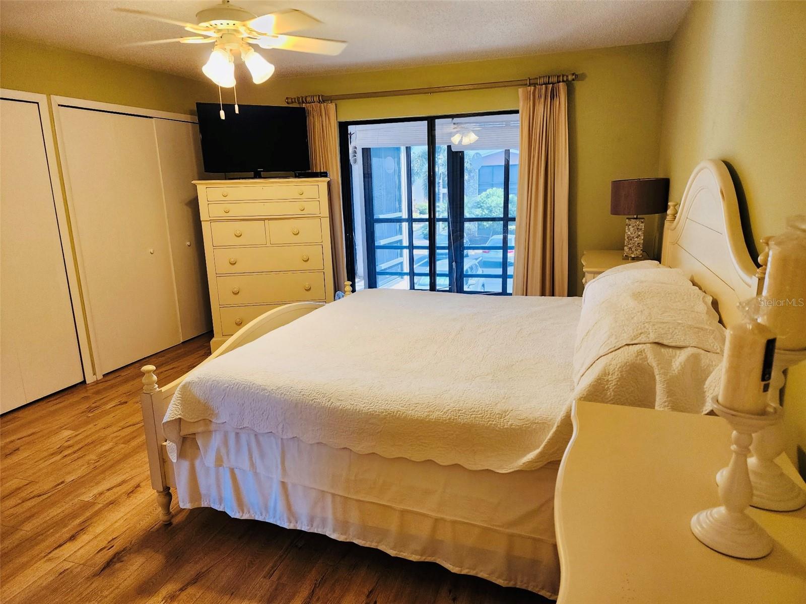 MORTON VILLAGE - Residential