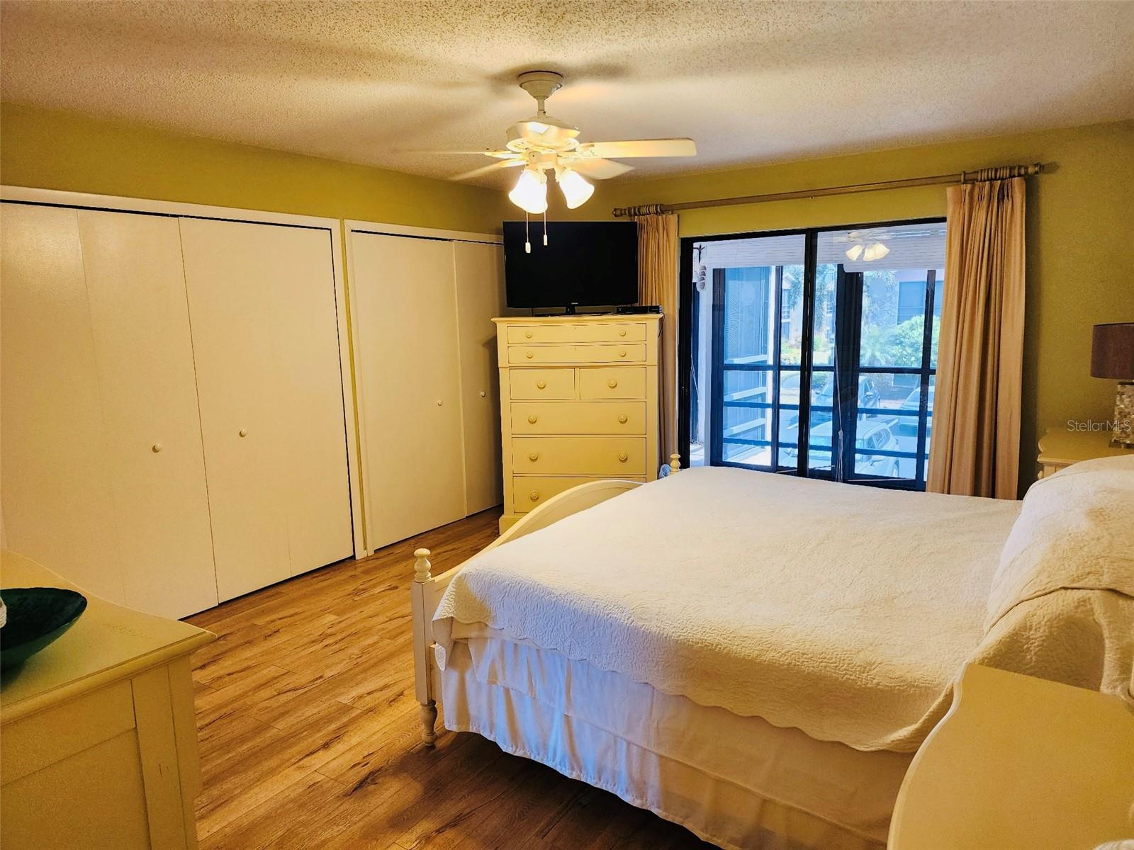 MORTON VILLAGE - Residential