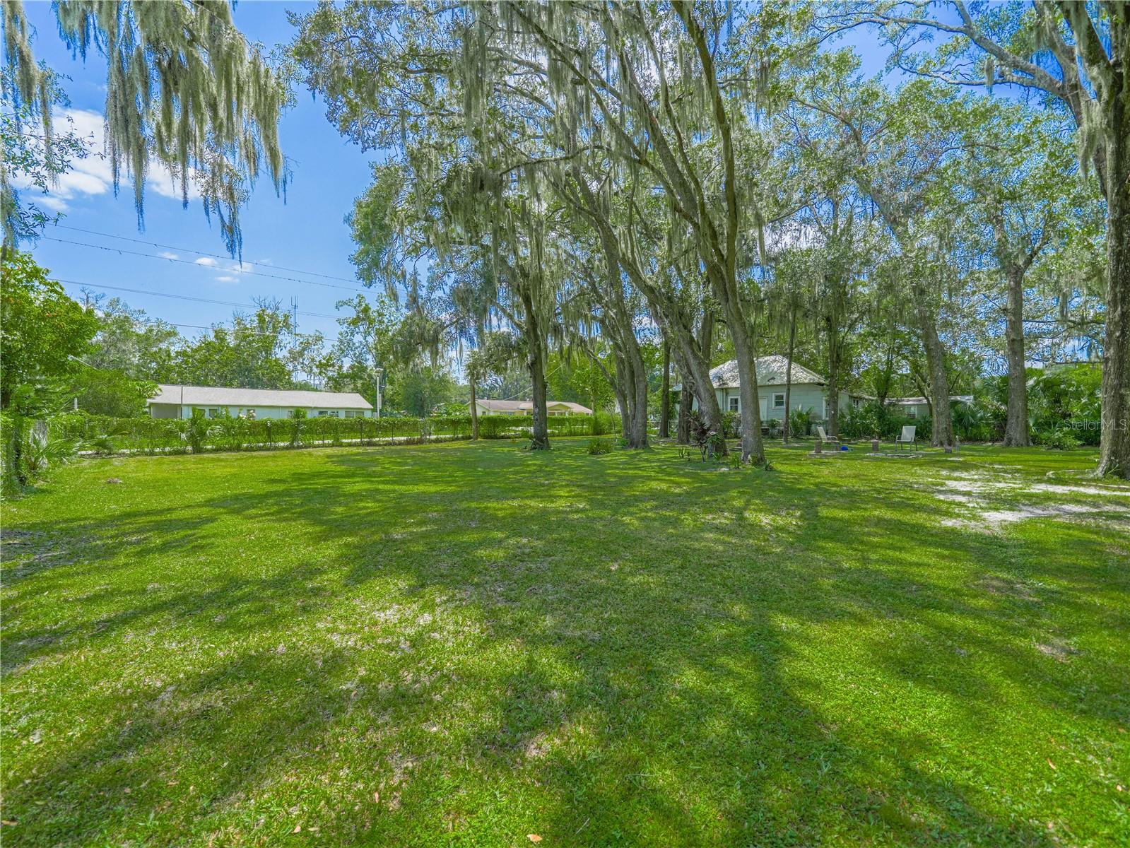 ALLEN & SMITHS ADD - Land