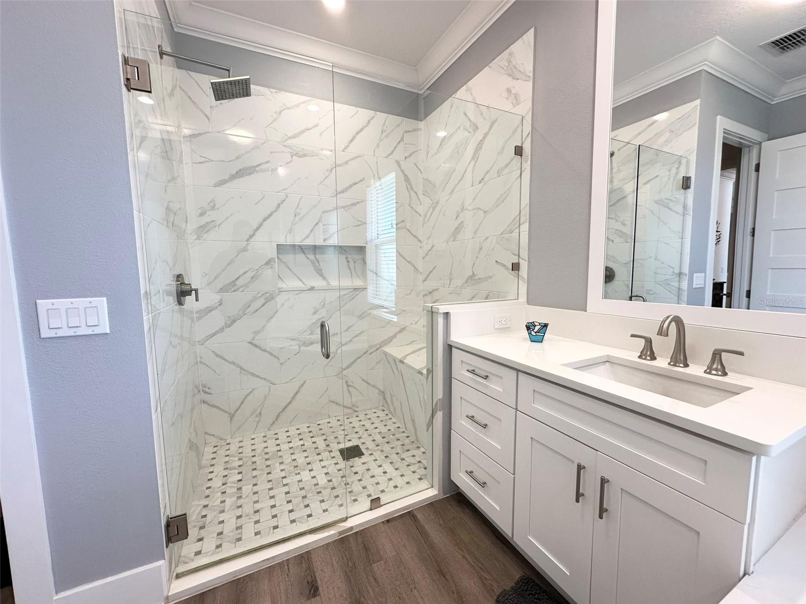 SANCTUARY COVE - Residential