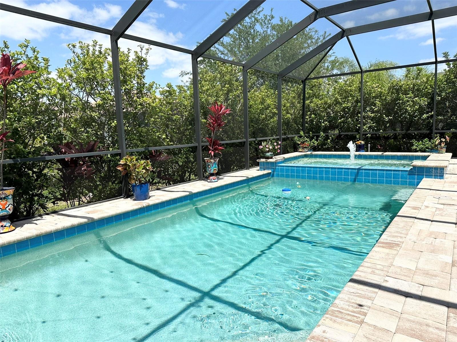 SANCTUARY COVE - Residential