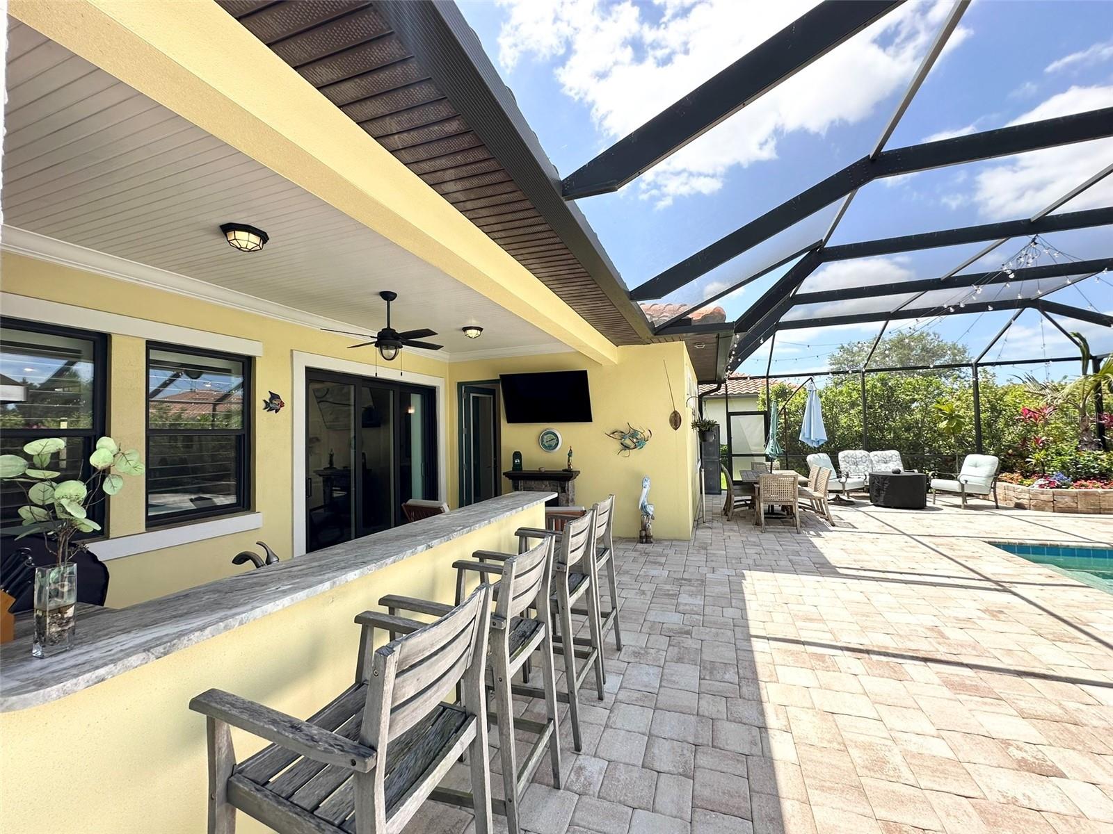 SANCTUARY COVE - Residential