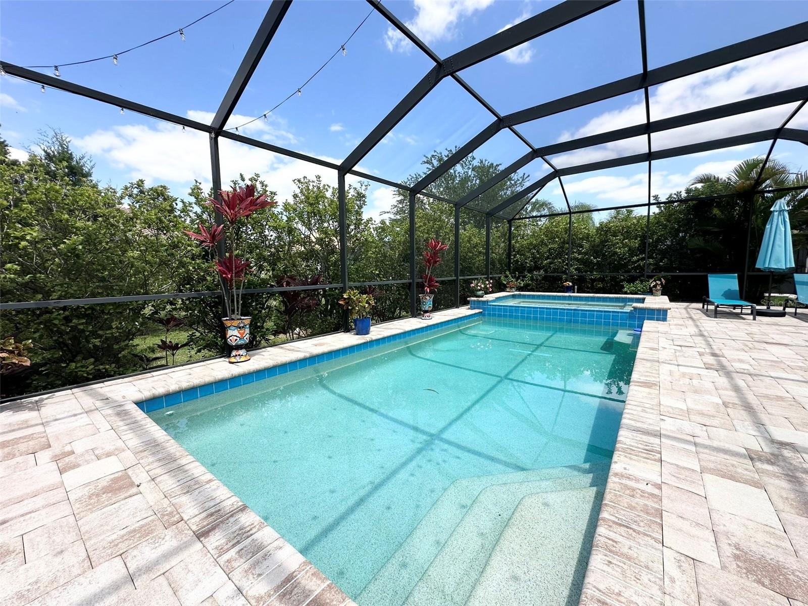 SANCTUARY COVE - Residential
