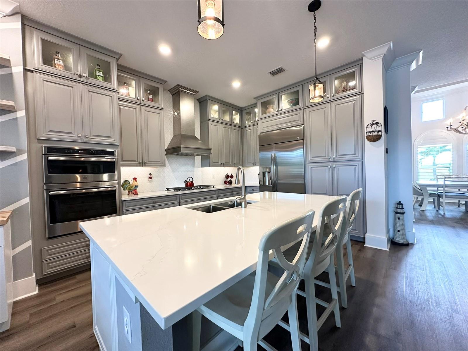 SANCTUARY COVE - Residential