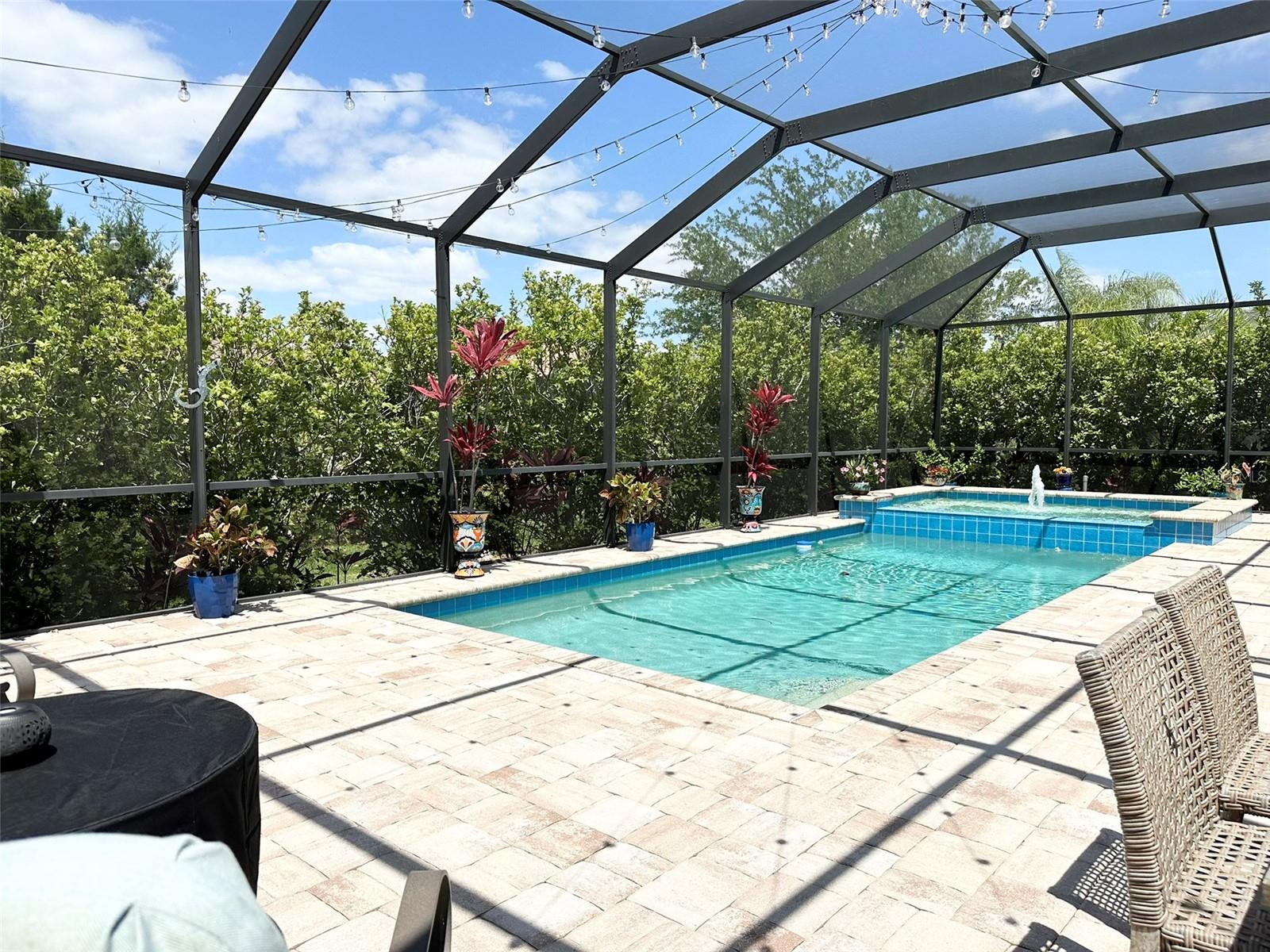 SANCTUARY COVE - Residential
