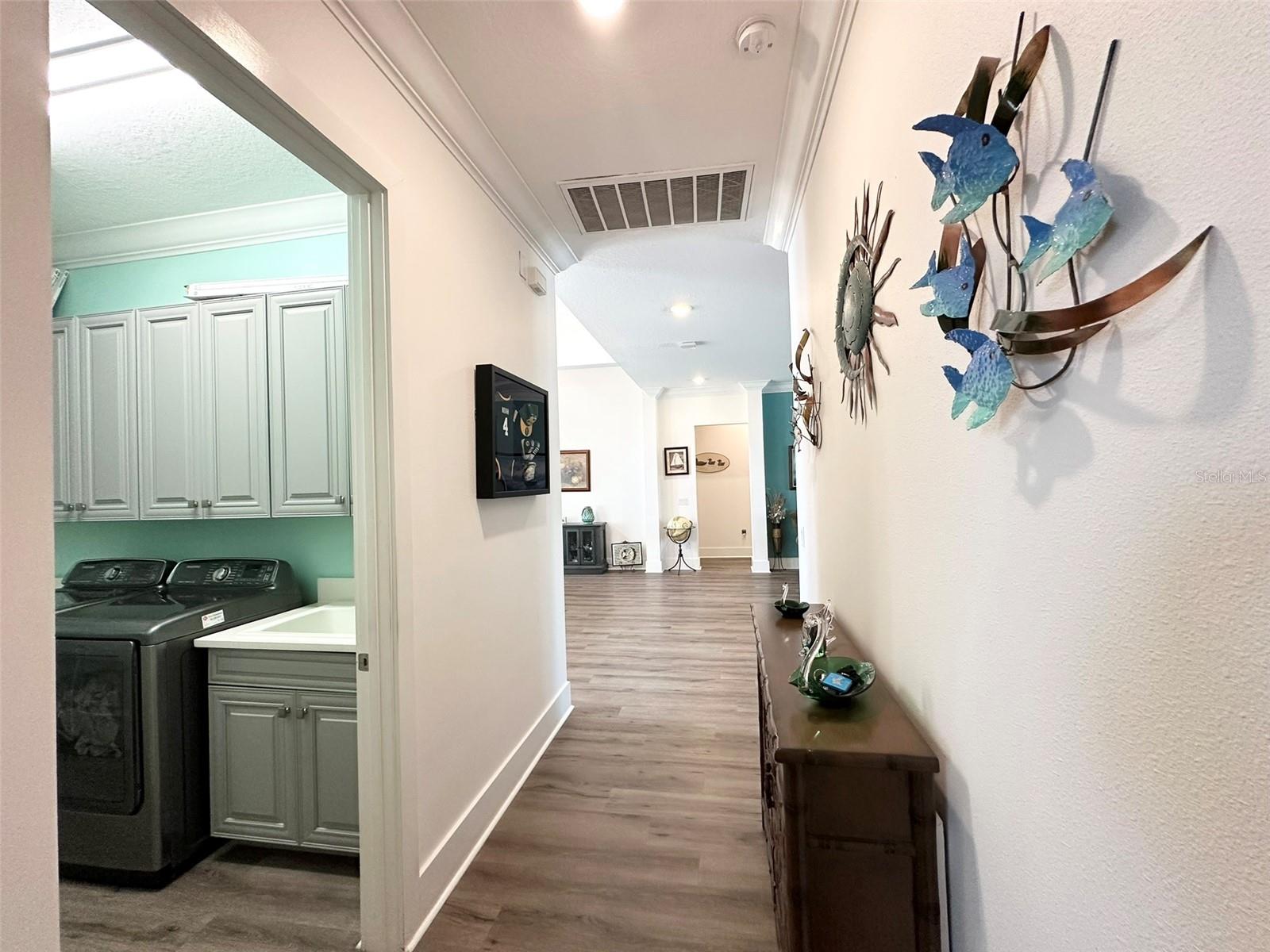 SANCTUARY COVE - Residential