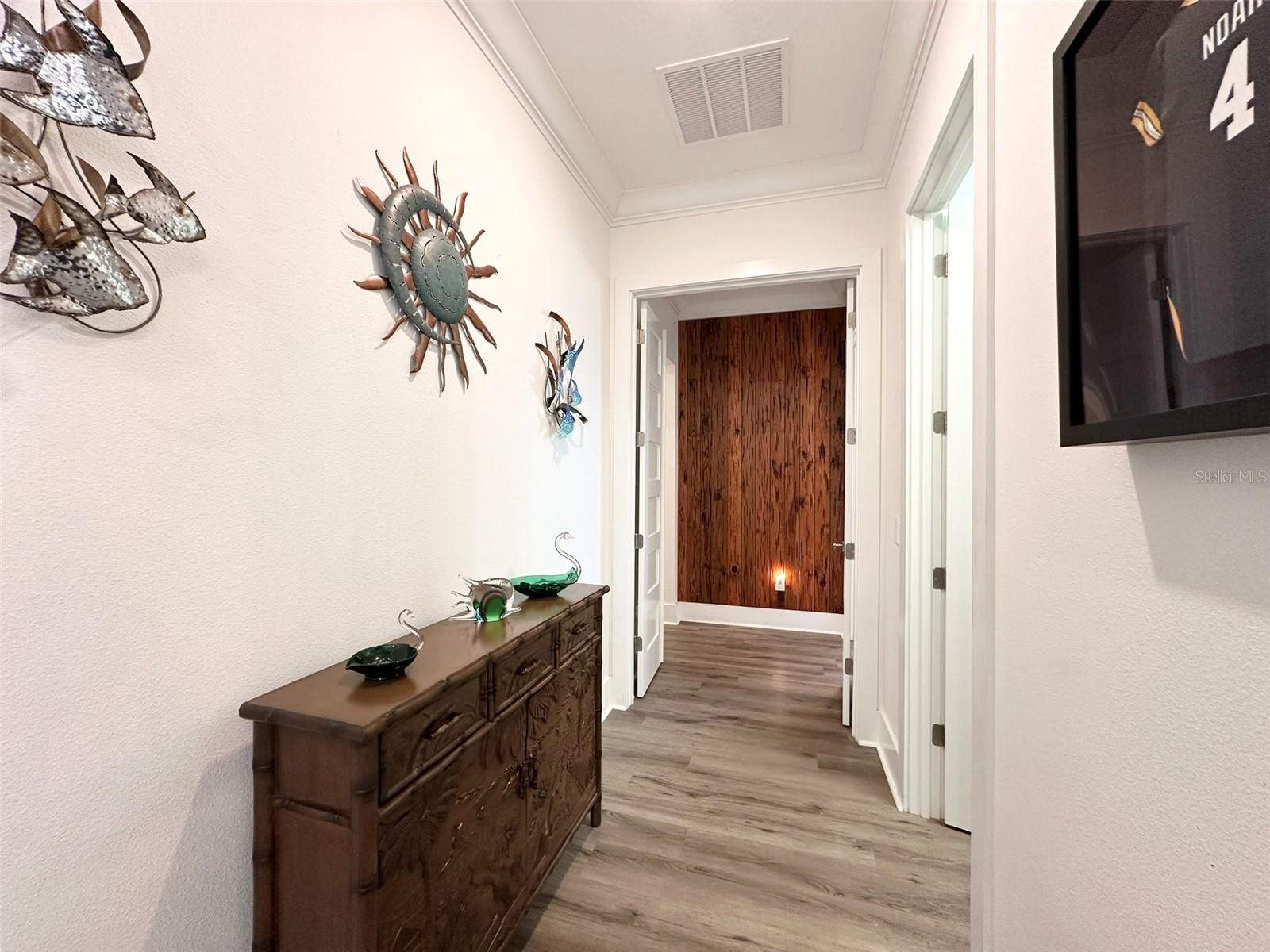 SANCTUARY COVE - Residential