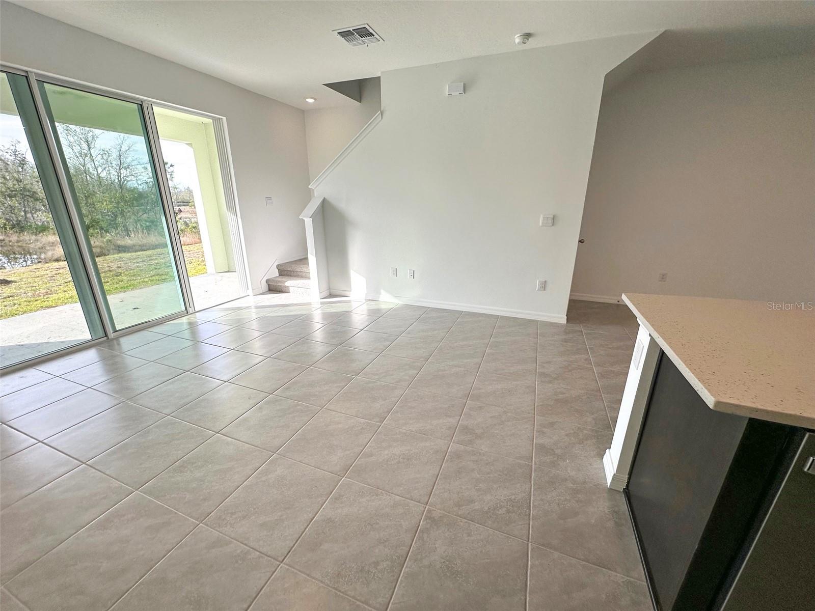 ANGELINE PH 3B-1 - Residential Lease