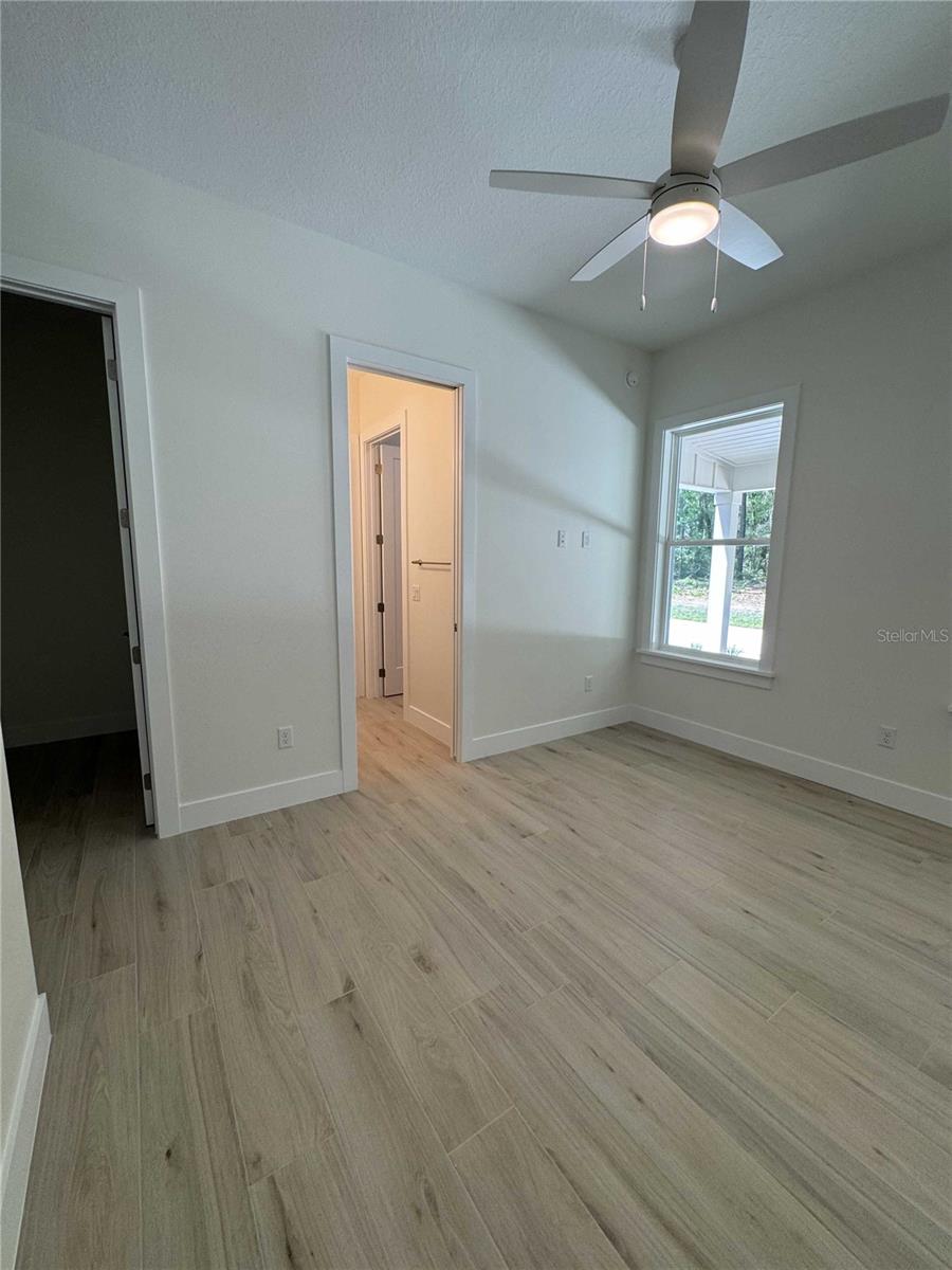 LAKE TROPICANA RANCHETTES - Residential