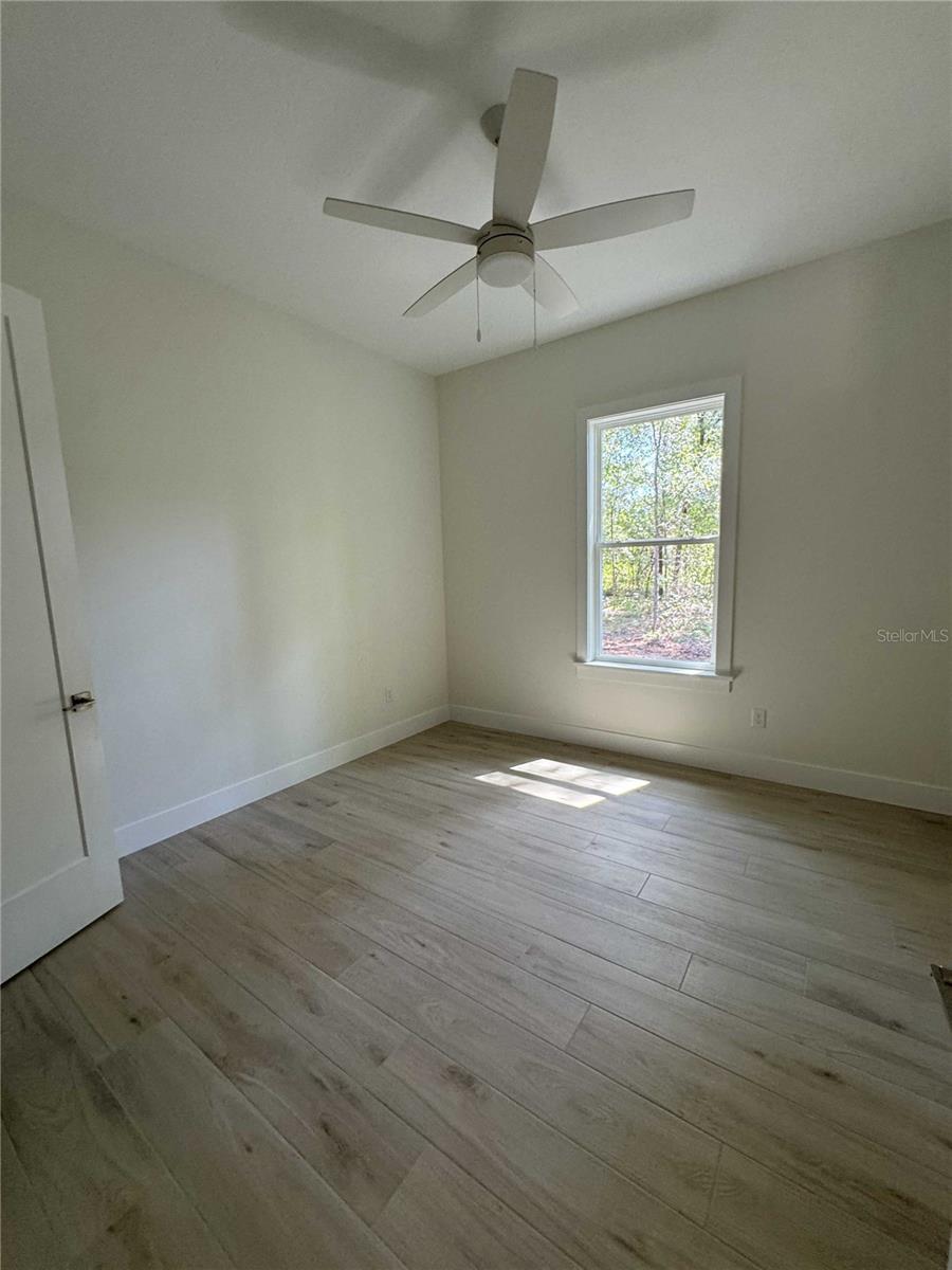 LAKE TROPICANA RANCHETTES - Residential