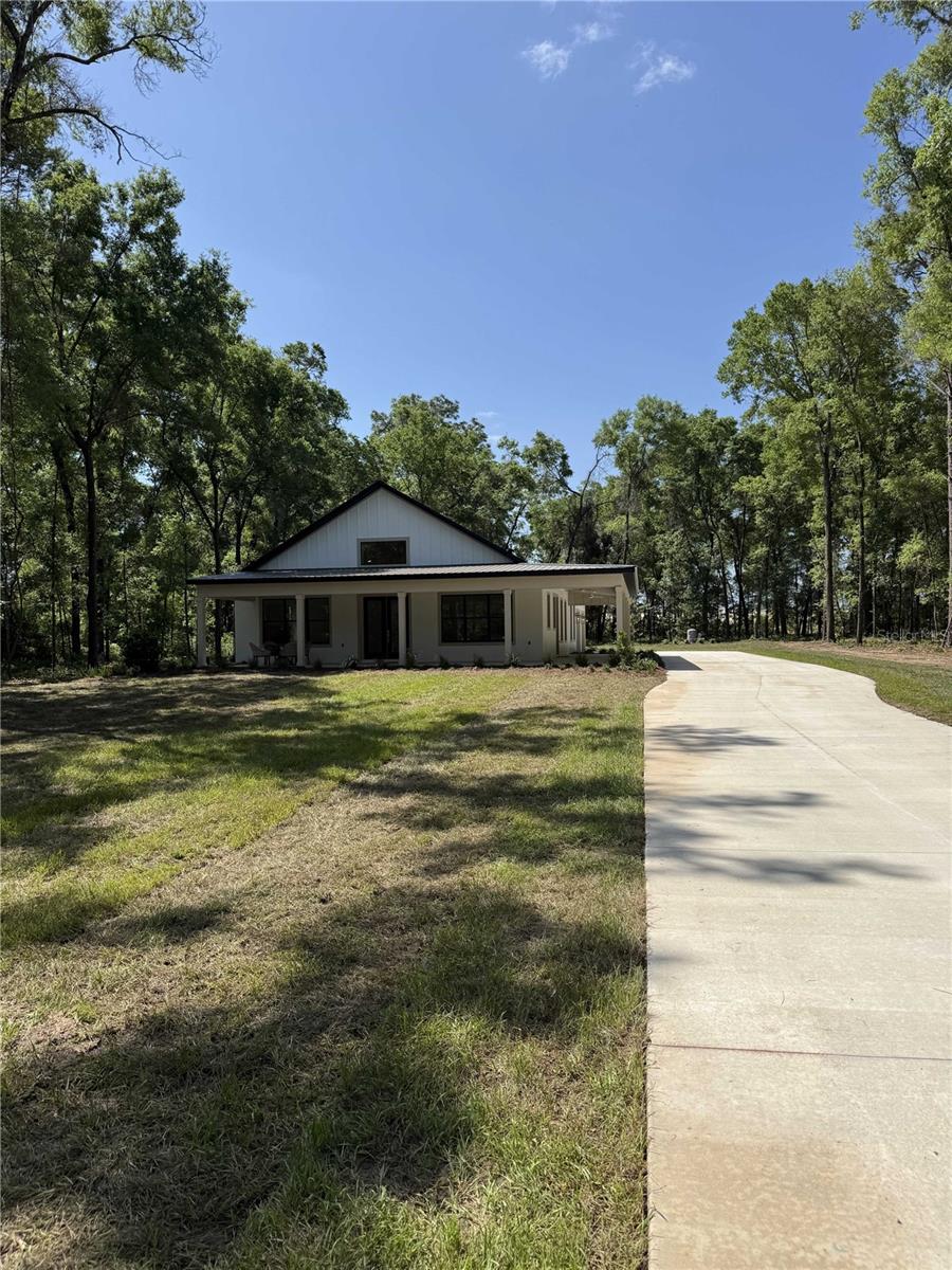 LAKE TROPICANA RANCHETTES - Residential