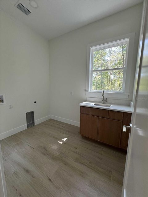 Tiny photo for 18890 SW 60th Street, Dunnellon, FL 34432 (MLS # OM700091)