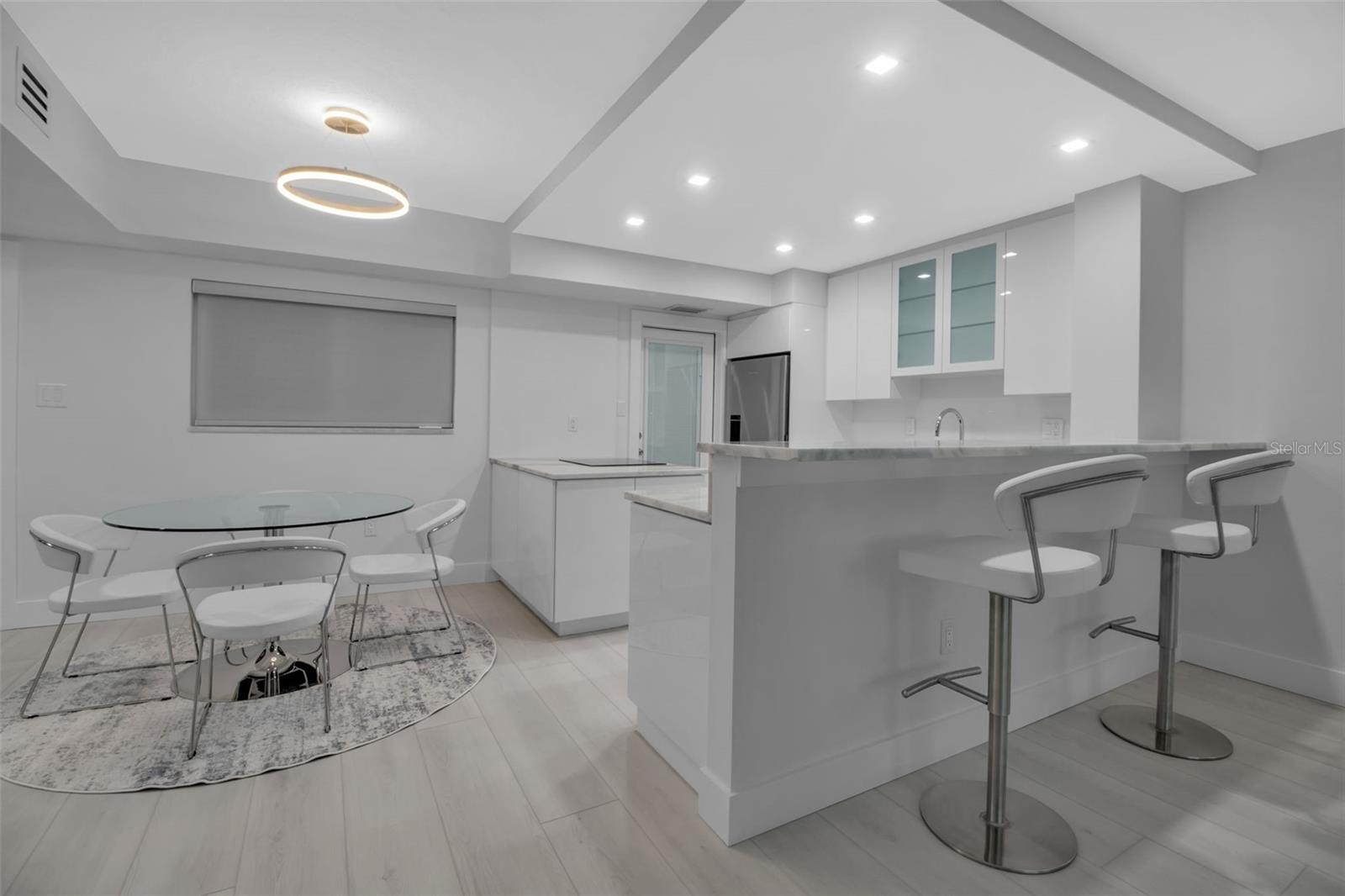 TOWERS - Residential