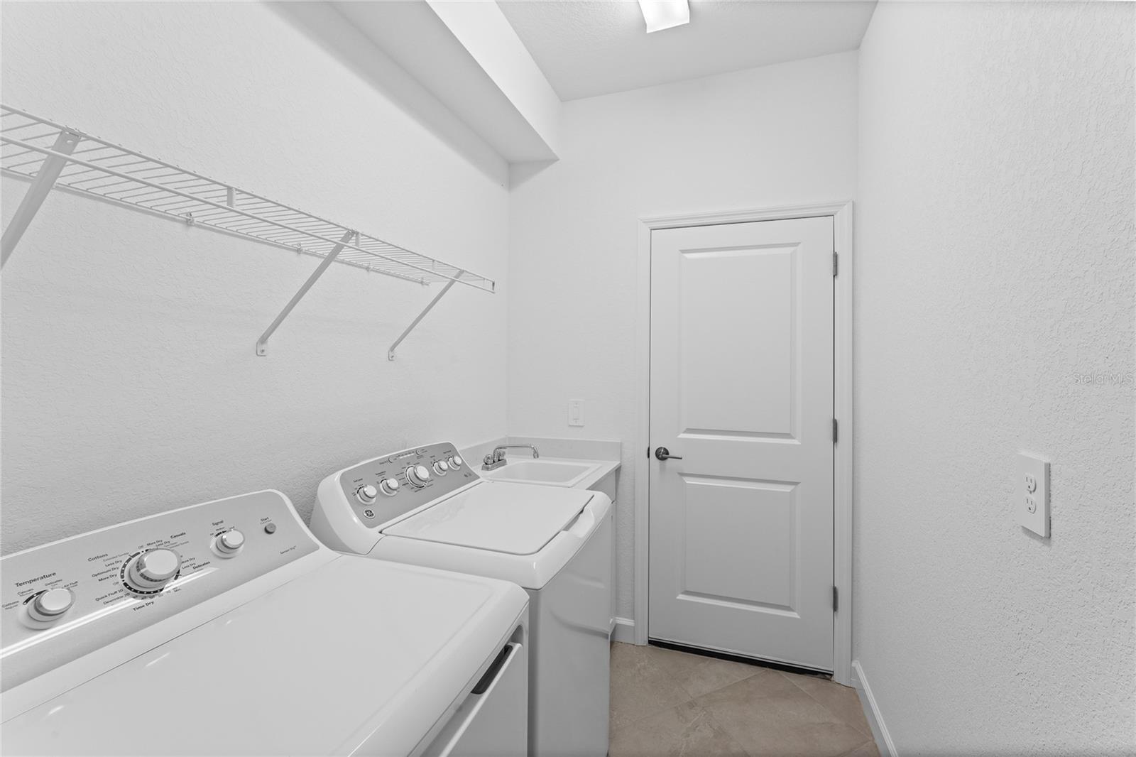 RYE RANCH - Residential
