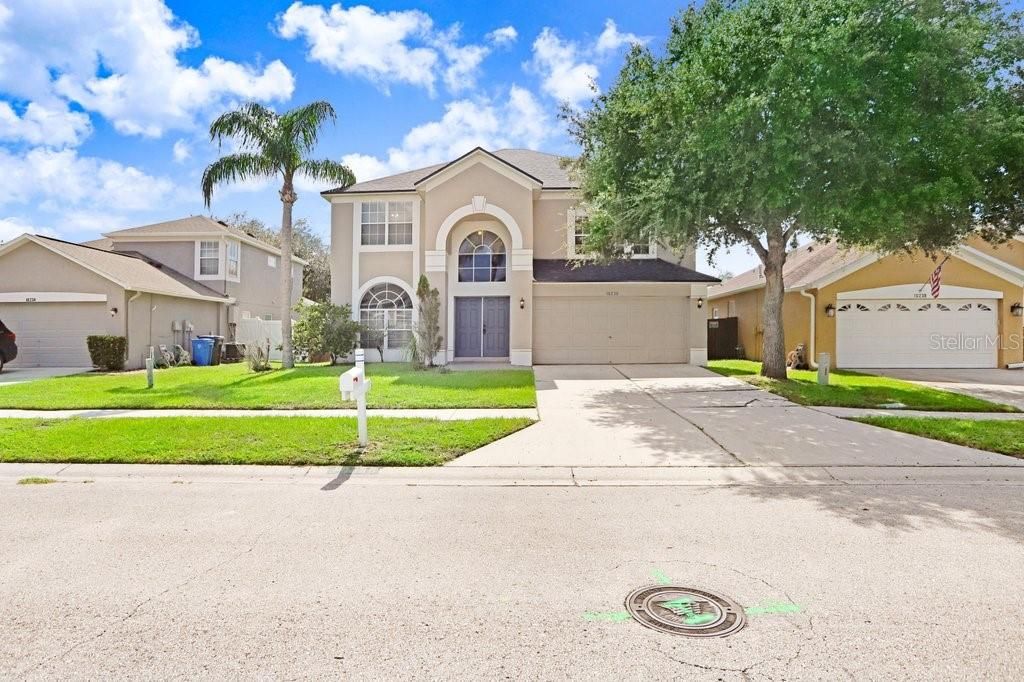 Photo of 10236 Goldenbrook Way, Tampa, FL 33647 (MLS # TB8304417)