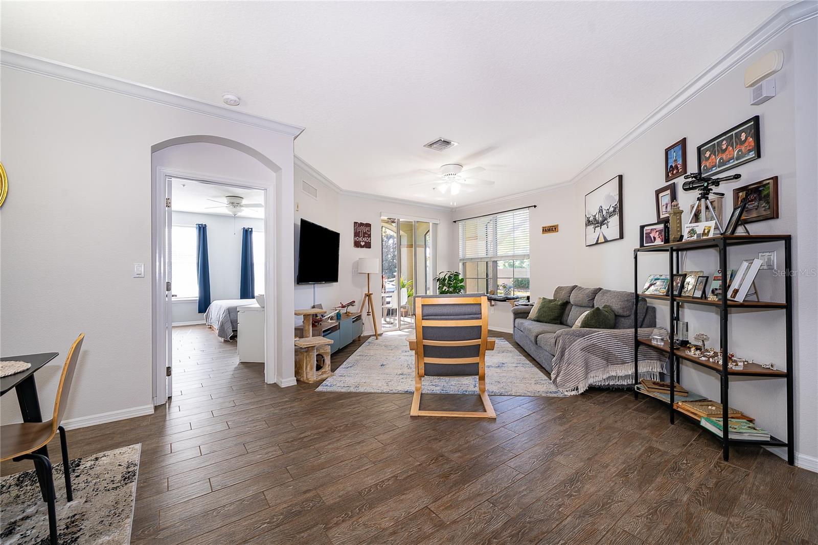 LAKESIDE/LKS/WINDERMERE PH 17 - Residential