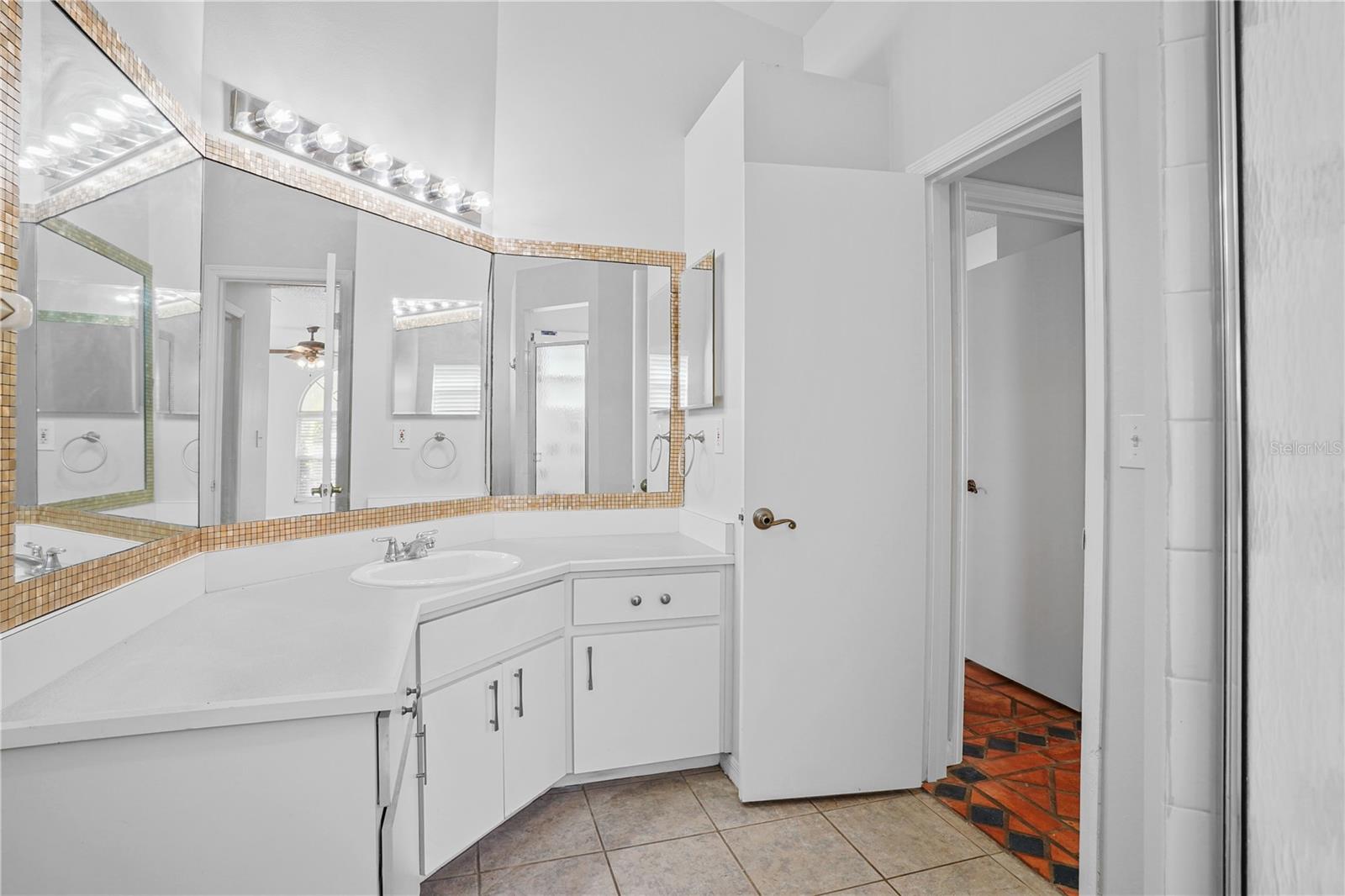 GREATER GROVES PH 01 - Residential