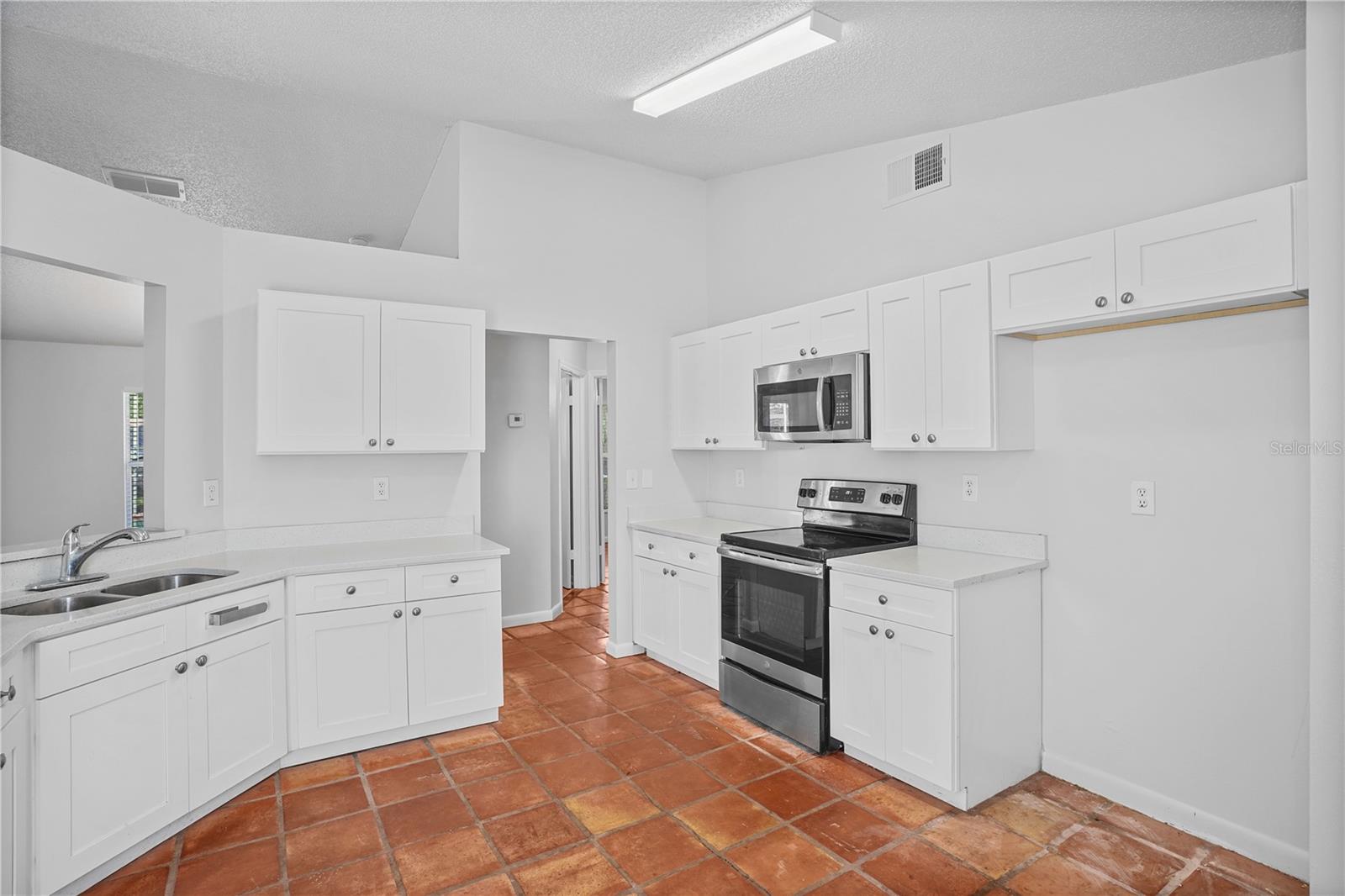 GREATER GROVES PH 01 - Residential