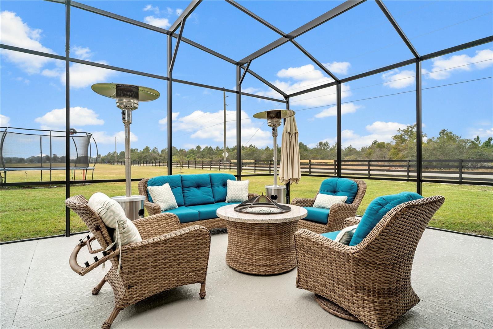 SHIRLEY SHORES - Residential