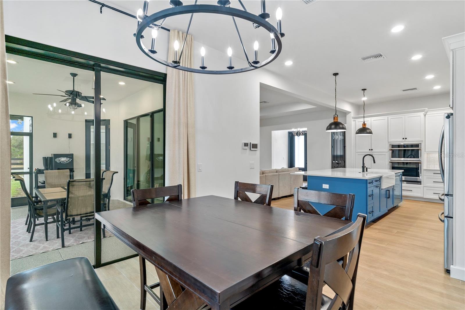 SHIRLEY SHORES - Residential