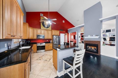 Tiny photo for 15104 County Road 48, Astatula, FL 34705 (MLS # OM718333)