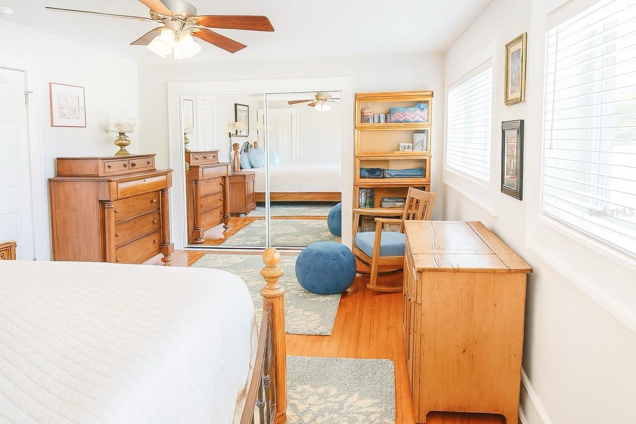 OAK RIDGE - Residential Lease