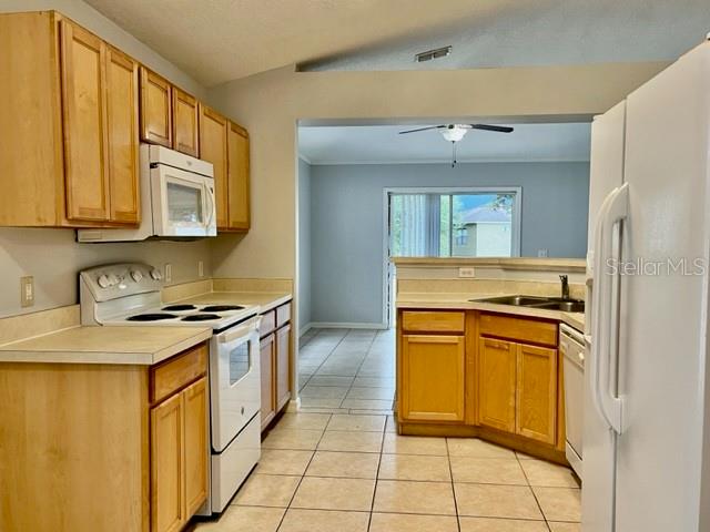 POITRAS ESTATES - Residential Lease