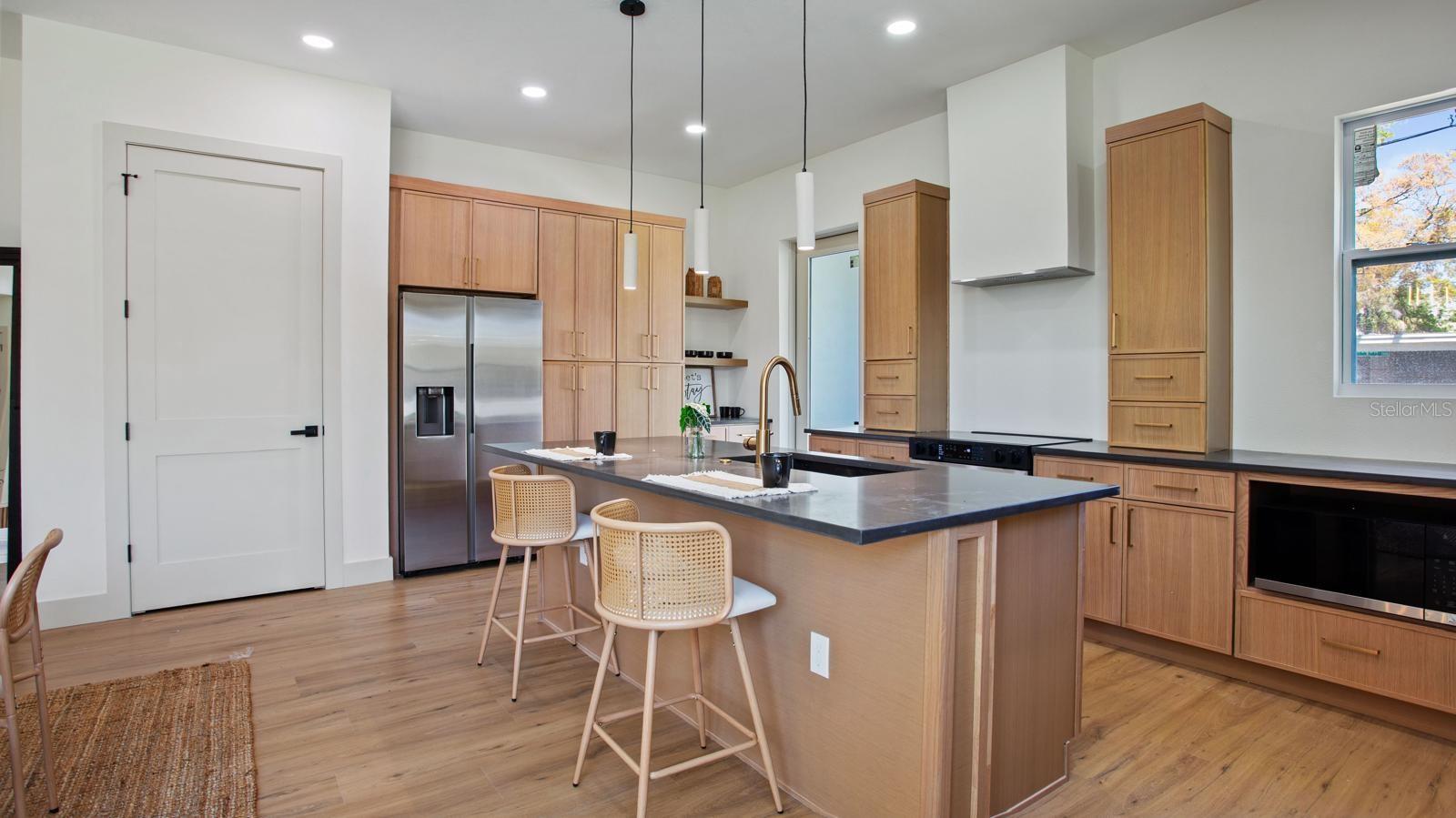 COLLINS PHILIP 2ND ADD - Residential