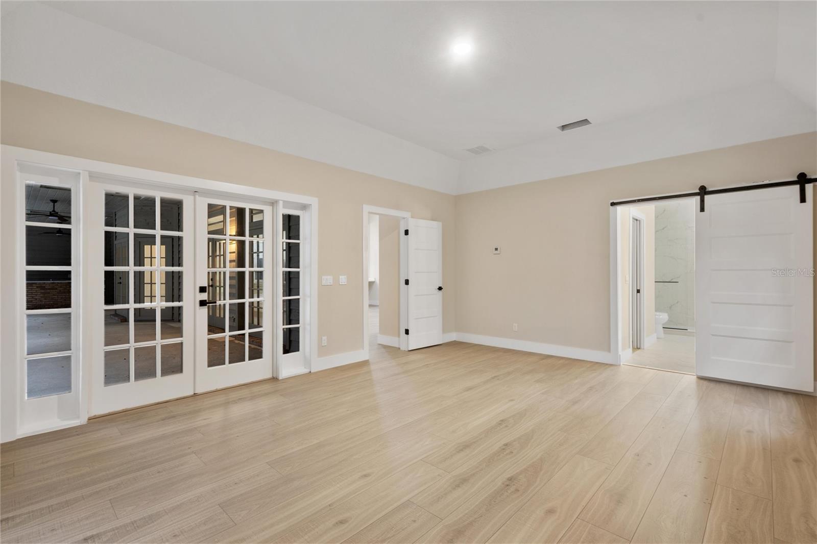 SPRINGS LANDING THE ESTATES AT - Residential