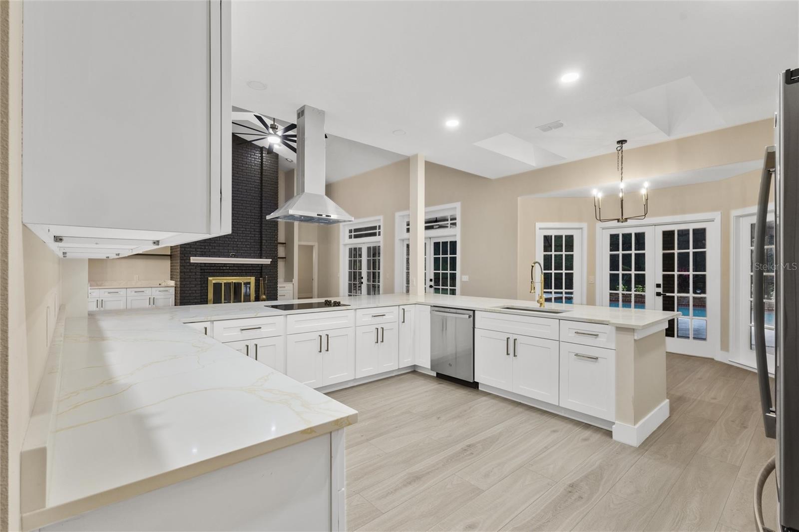 SPRINGS LANDING THE ESTATES AT - Residential