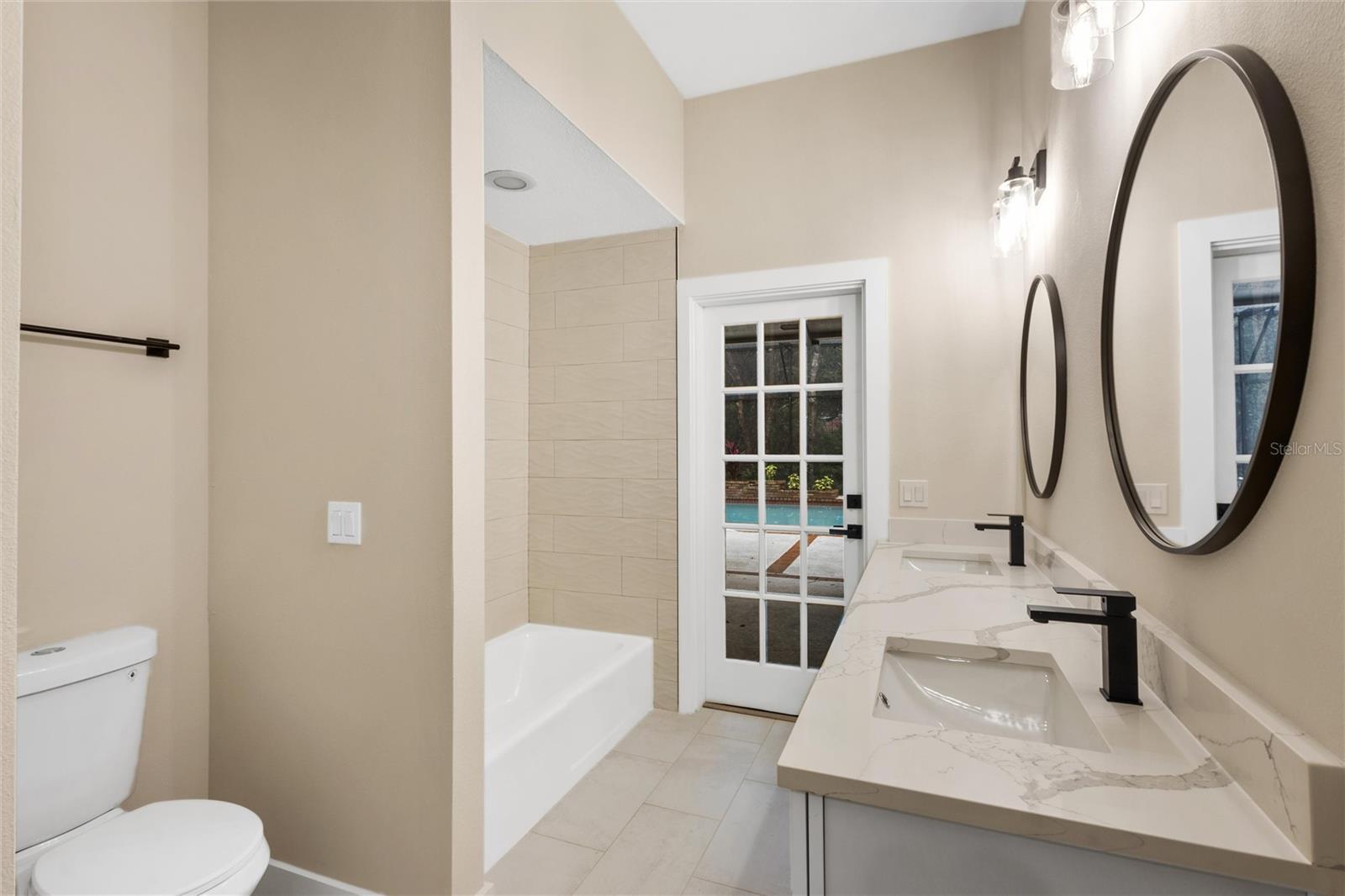 SPRINGS LANDING THE ESTATES AT - Residential