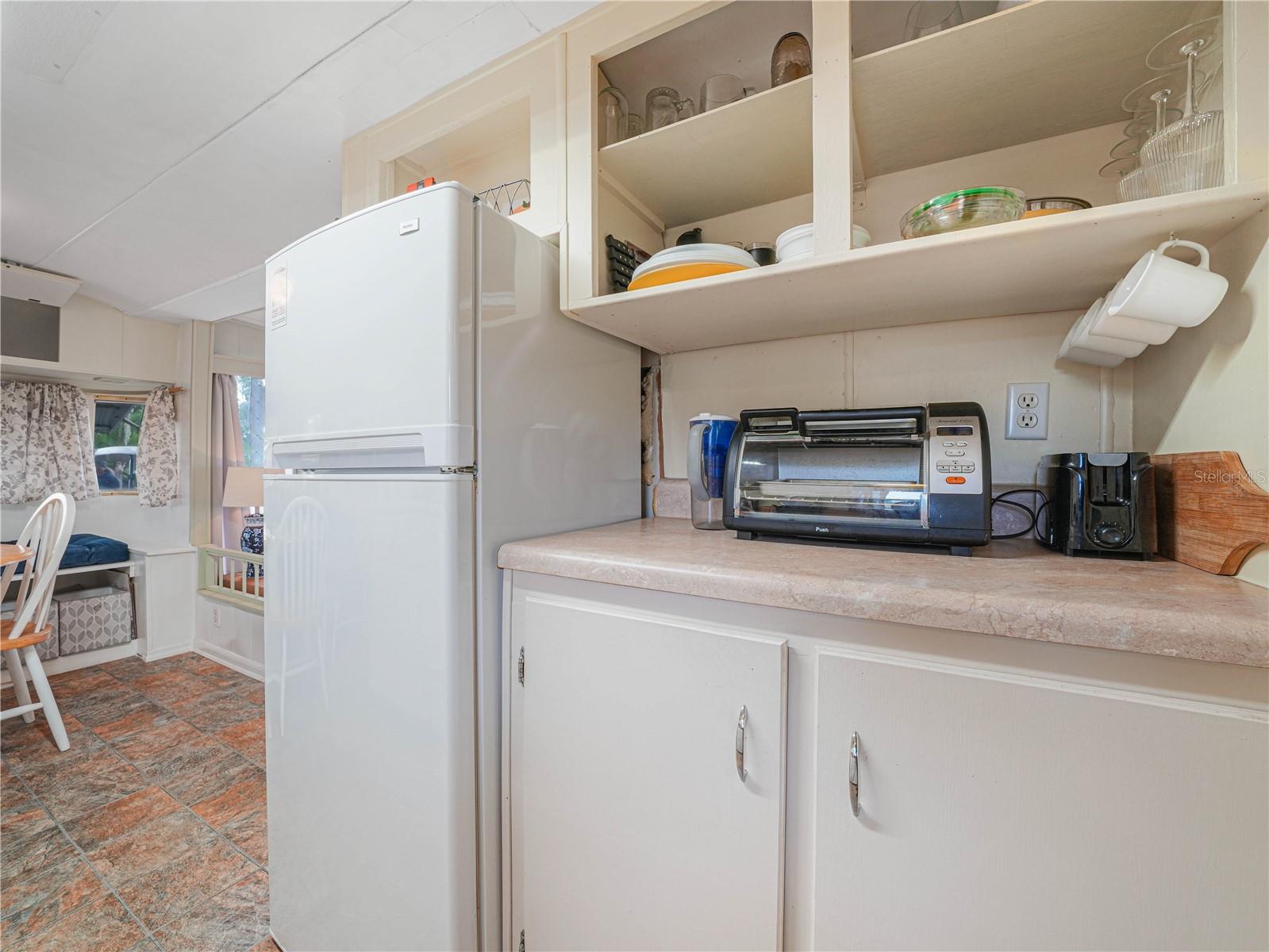 SADDLEBAG LAKE - Residential