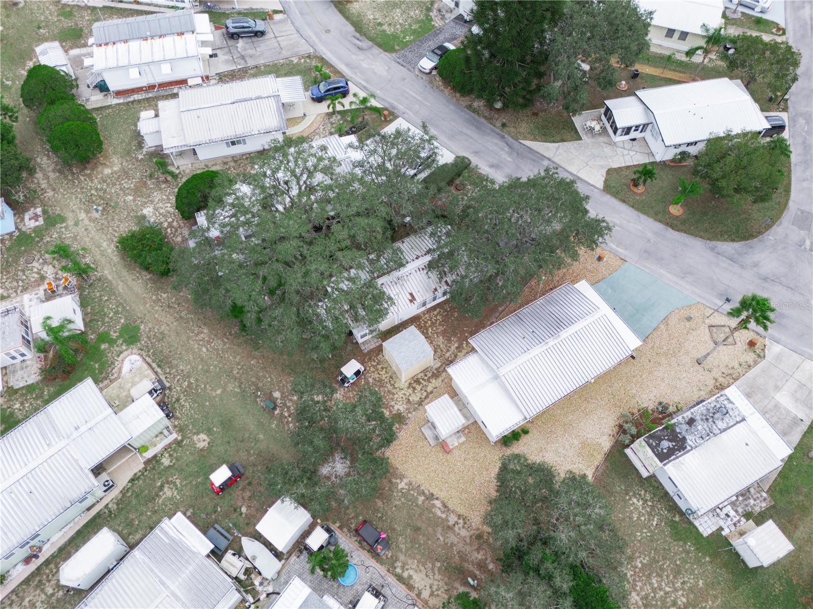 SADDLEBAG LAKE - Residential