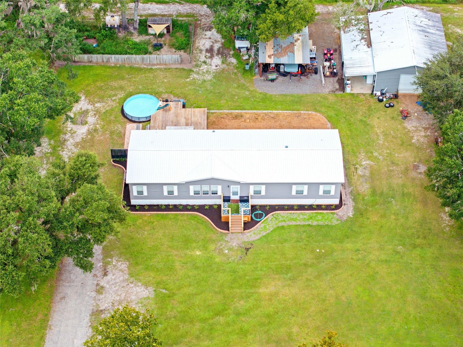 4045 LOURY DRIVE