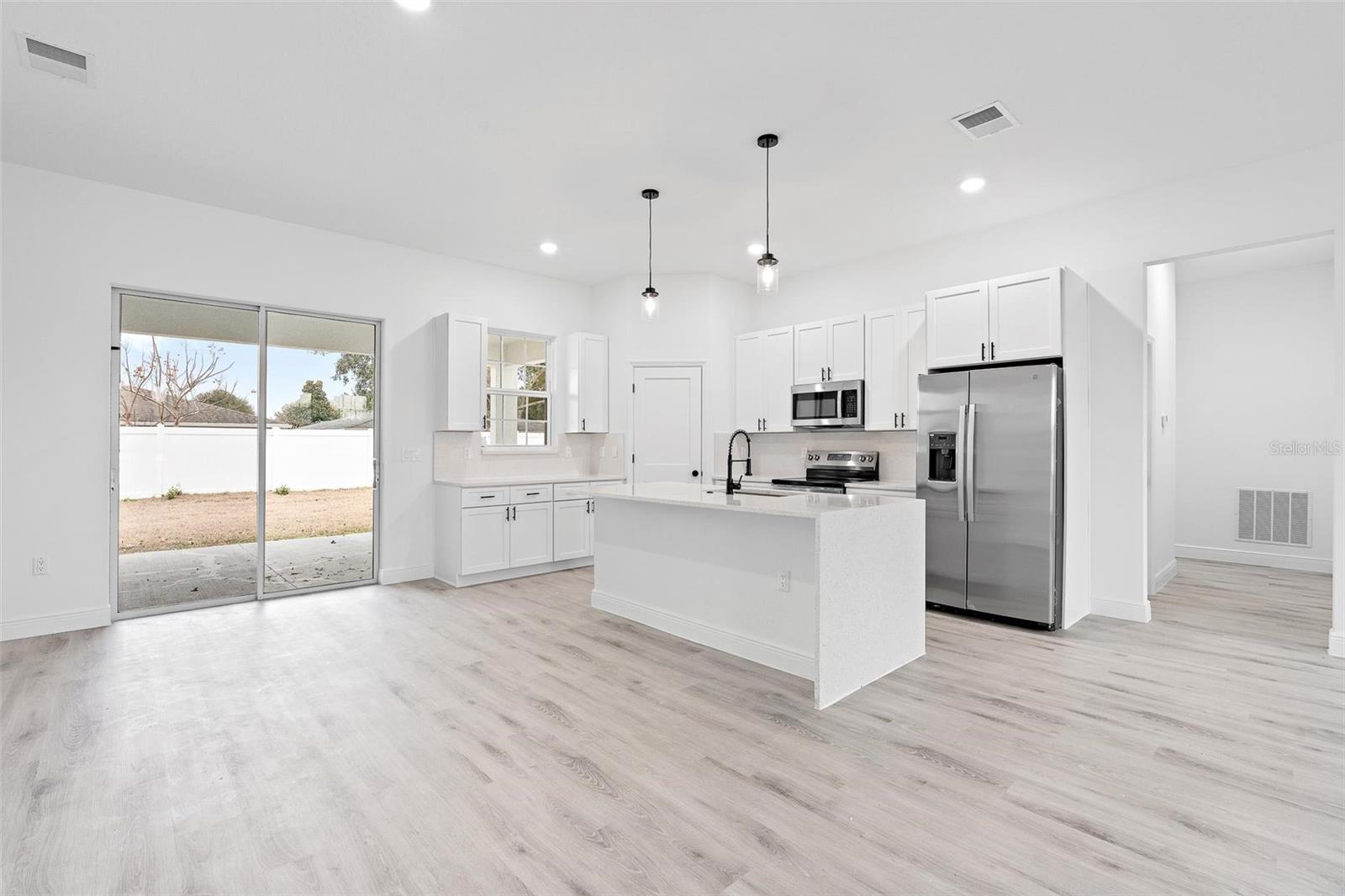 MARION OAKS UN ONE - Residential