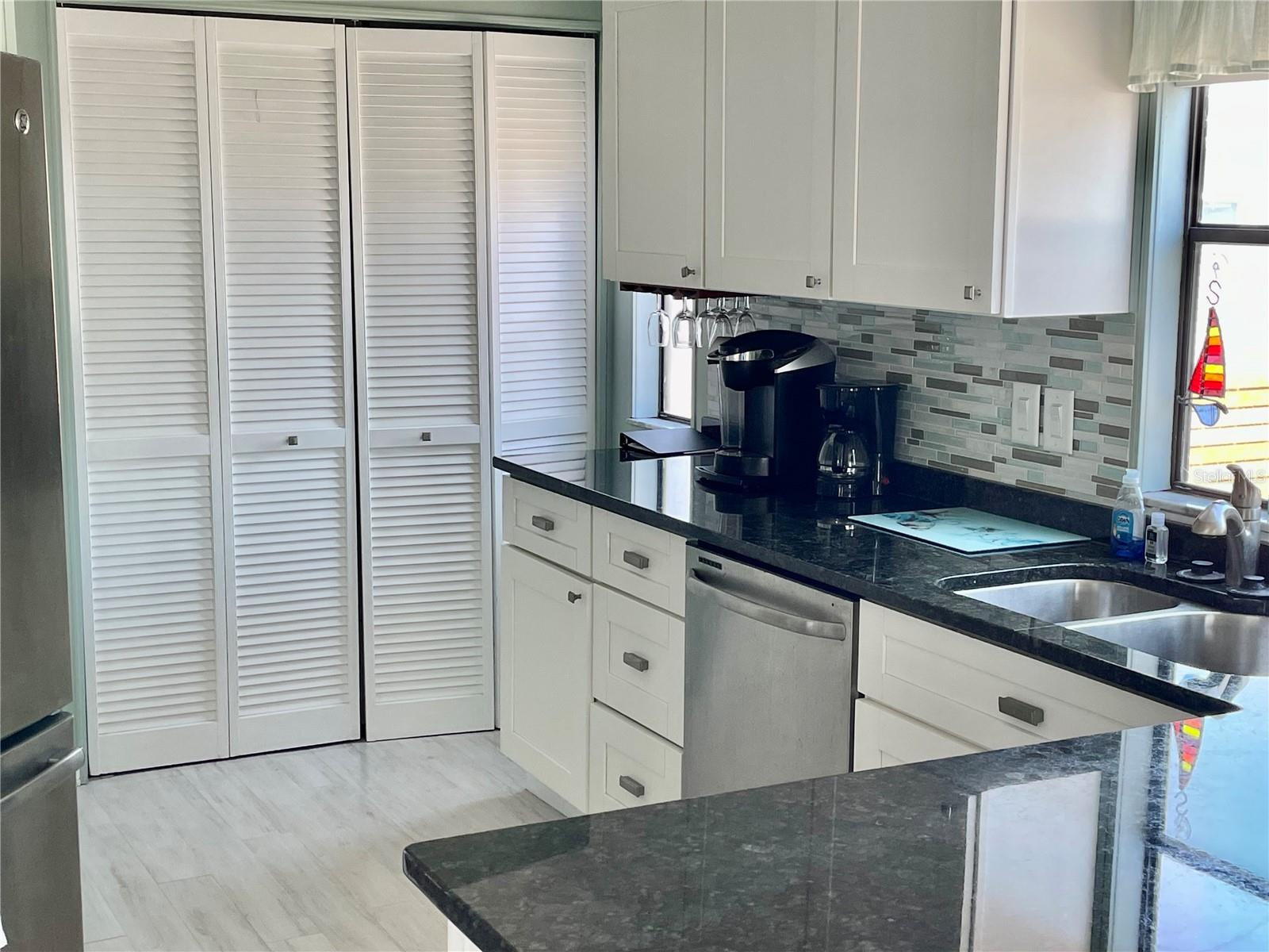 GULFSHORE OF LONGBOAT KEY - Residential