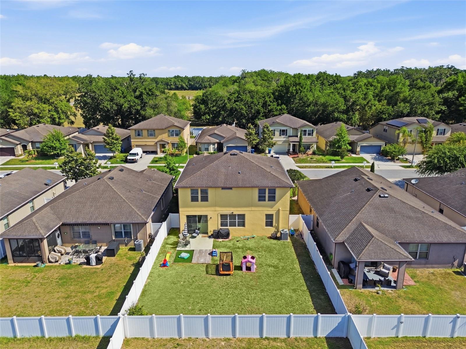 TRILLIUM VILLAGE D - Residential