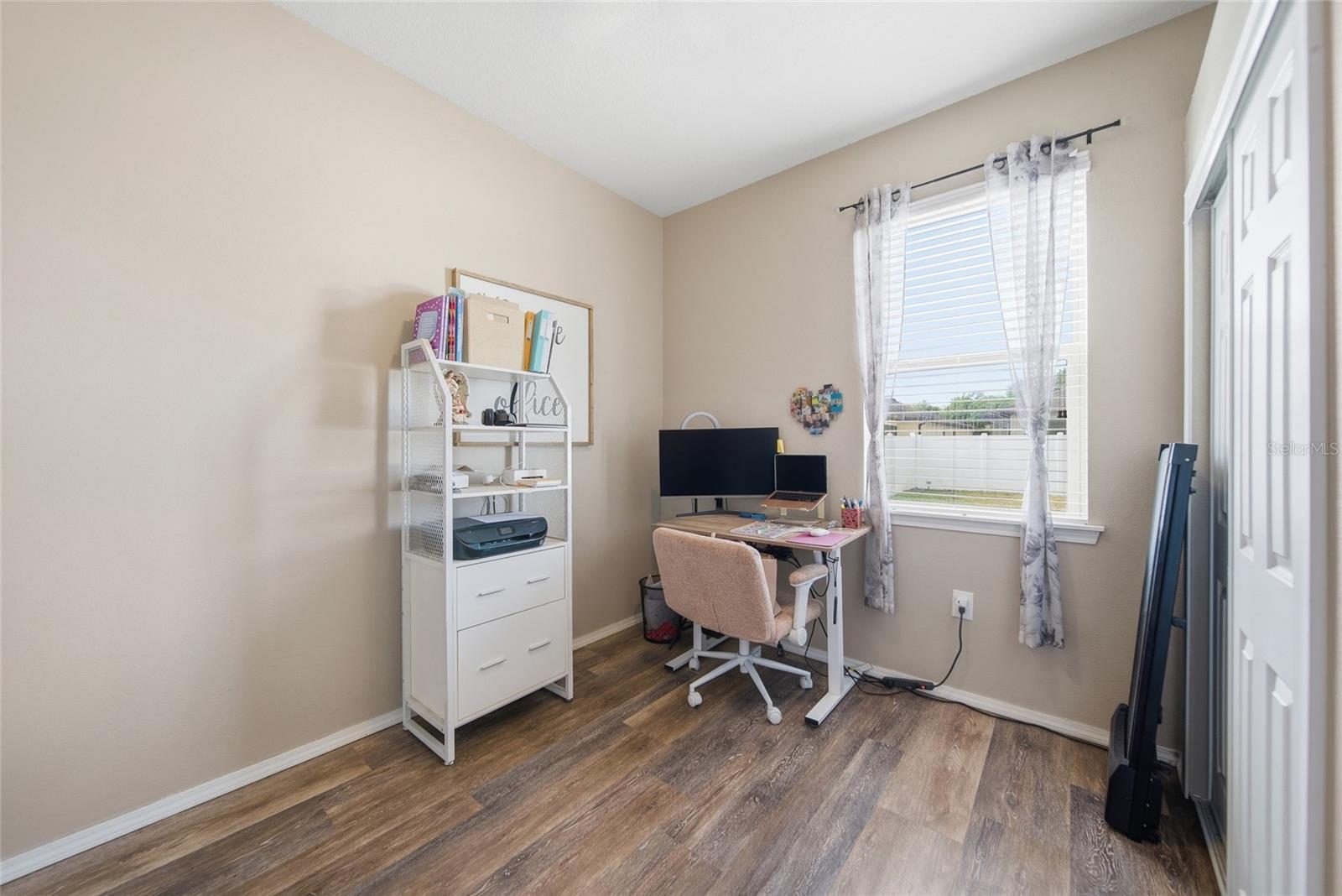 TRILLIUM VILLAGE D - Residential