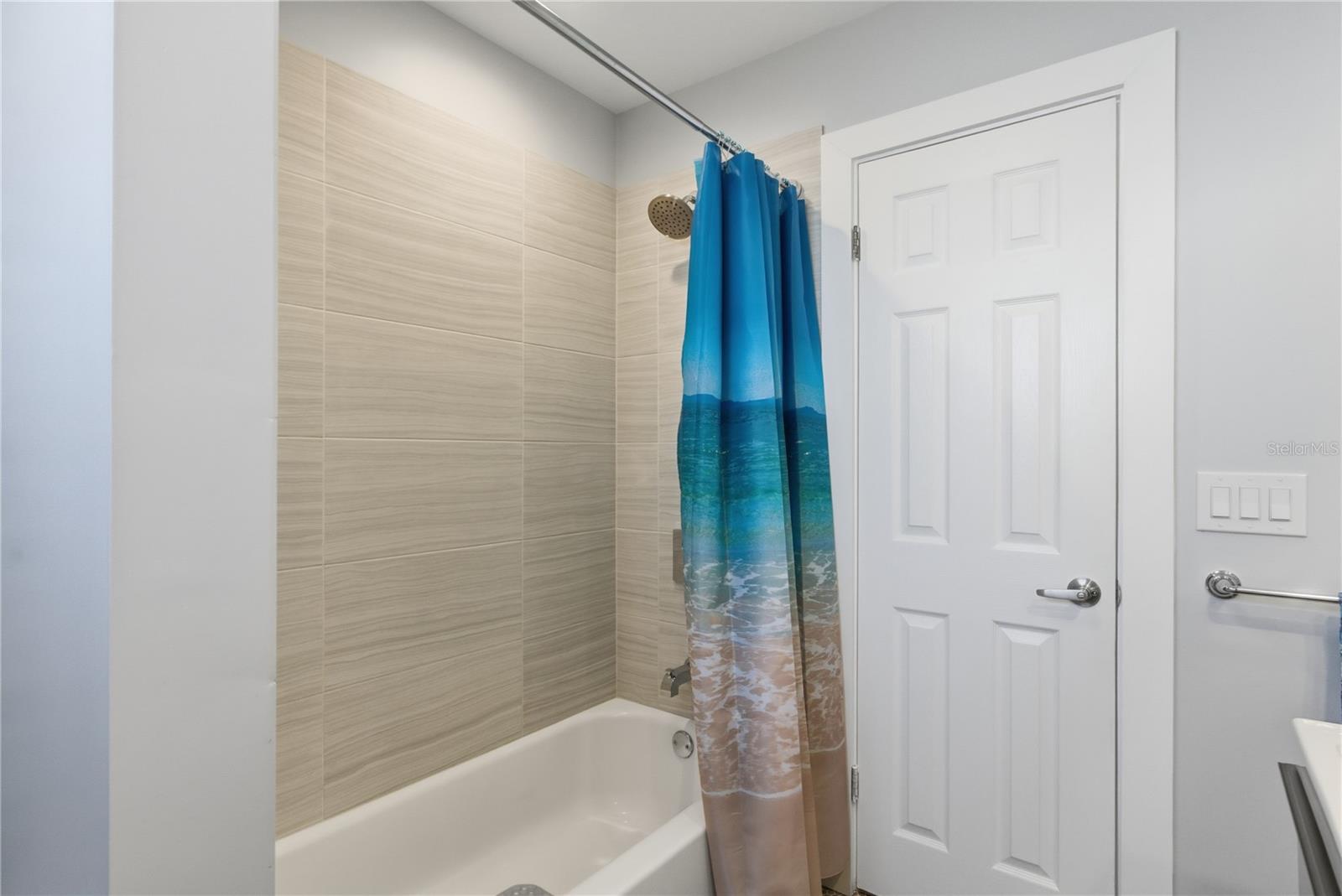 ORANGE TERRACE - Residential