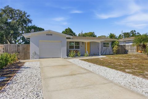 Photo of 8288 137th Lane, Seminole, FL 33776 (MLS # TB8456111)