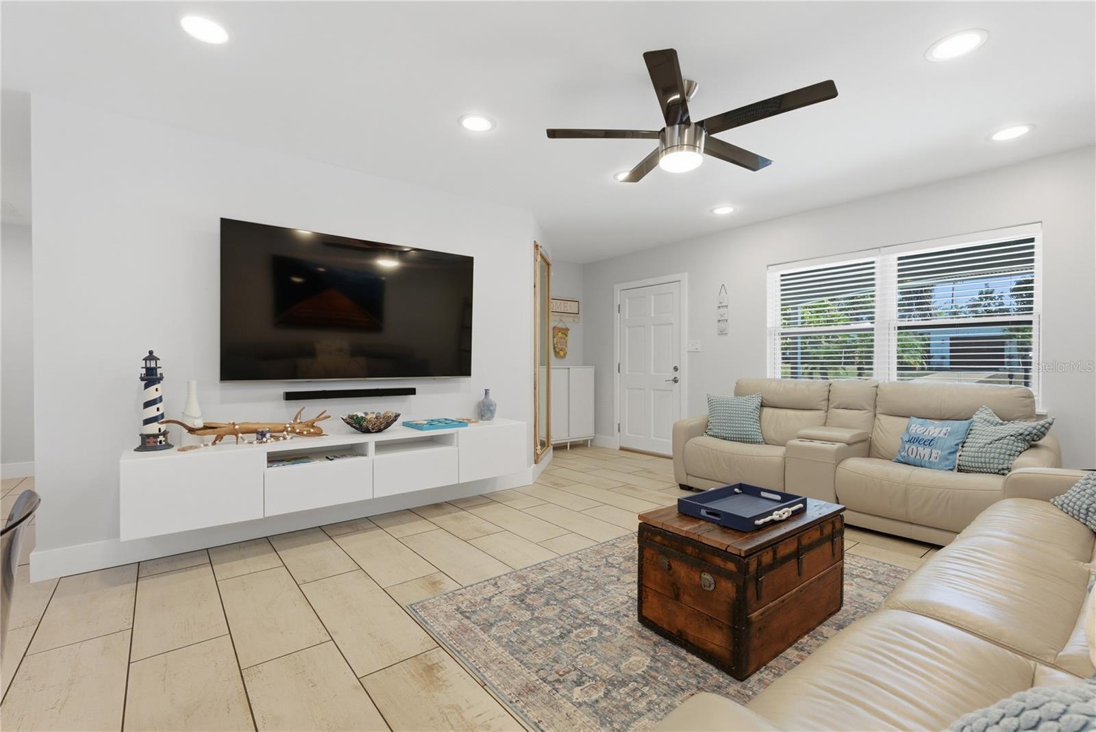 ORANGE TERRACE - Residential