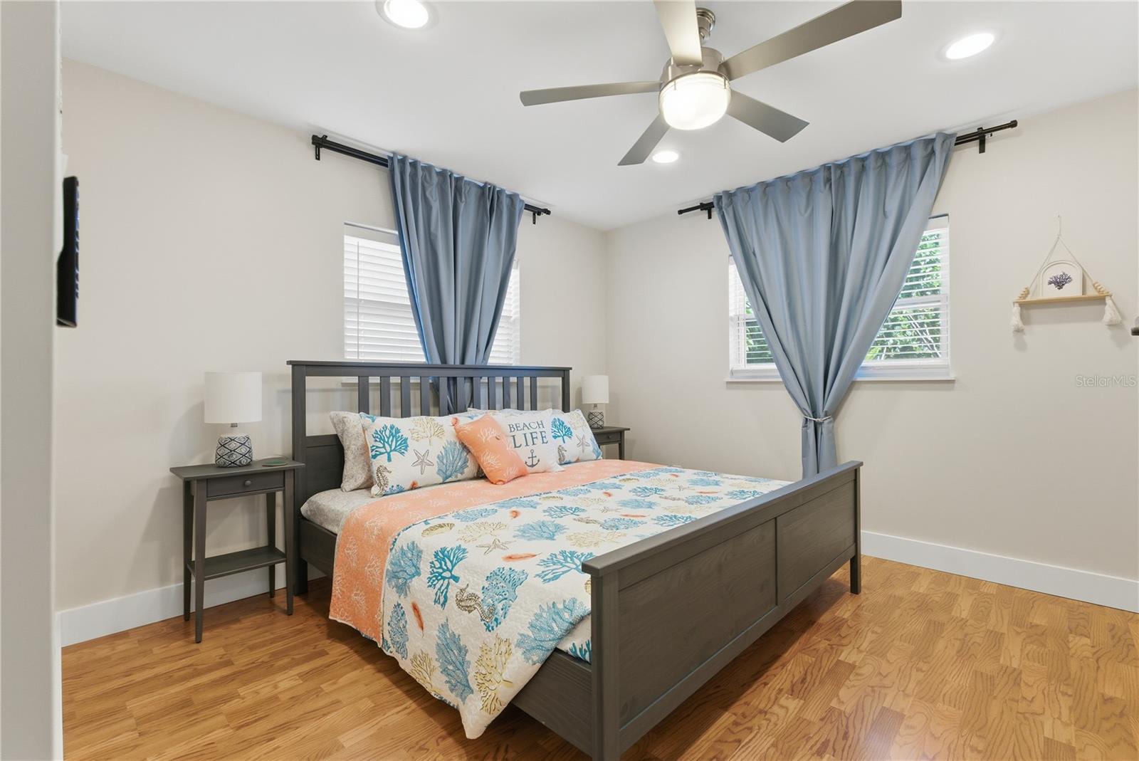 ORANGE TERRACE - Residential