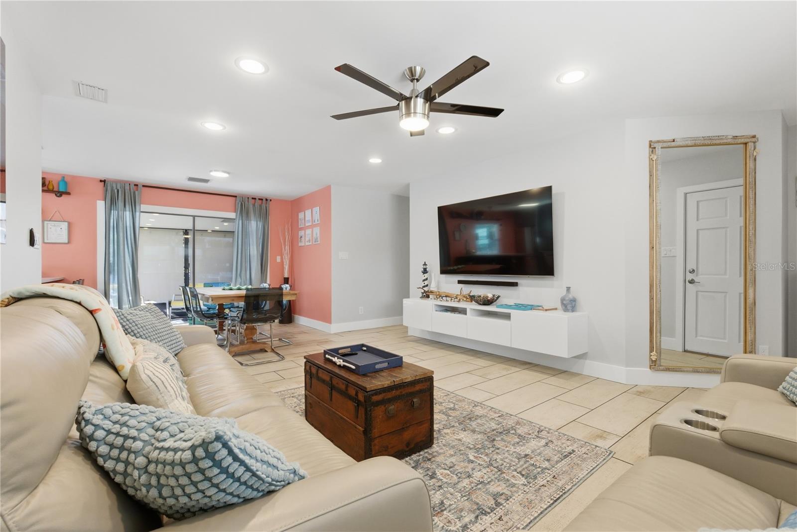 ORANGE TERRACE - Residential